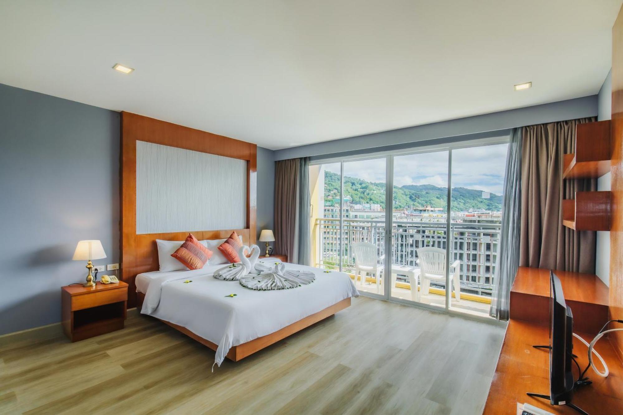 Penthouse Suite with Private Pool