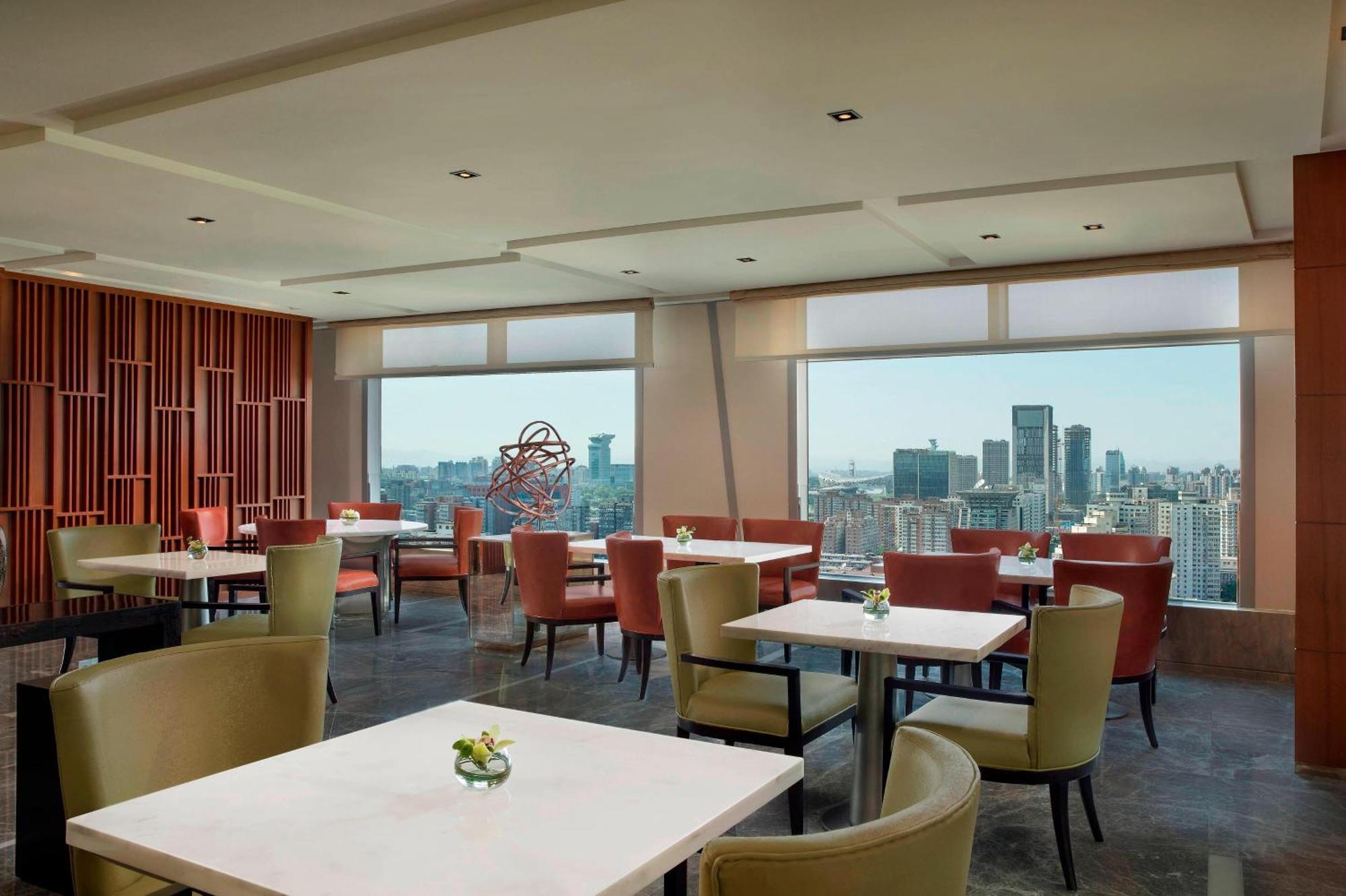 Executive Suite, Club lounge access, 1 King, City view