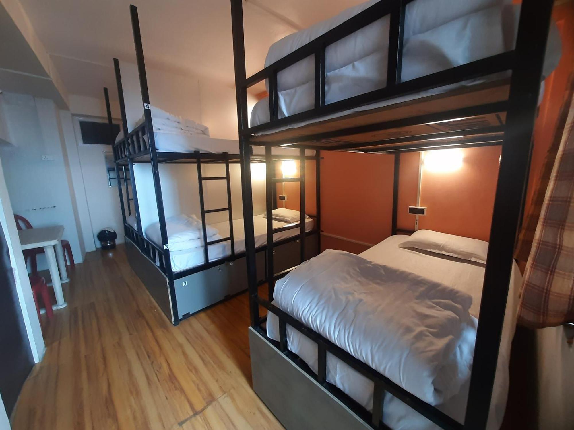Bed in 6-Bed Mixed Dormitory Room