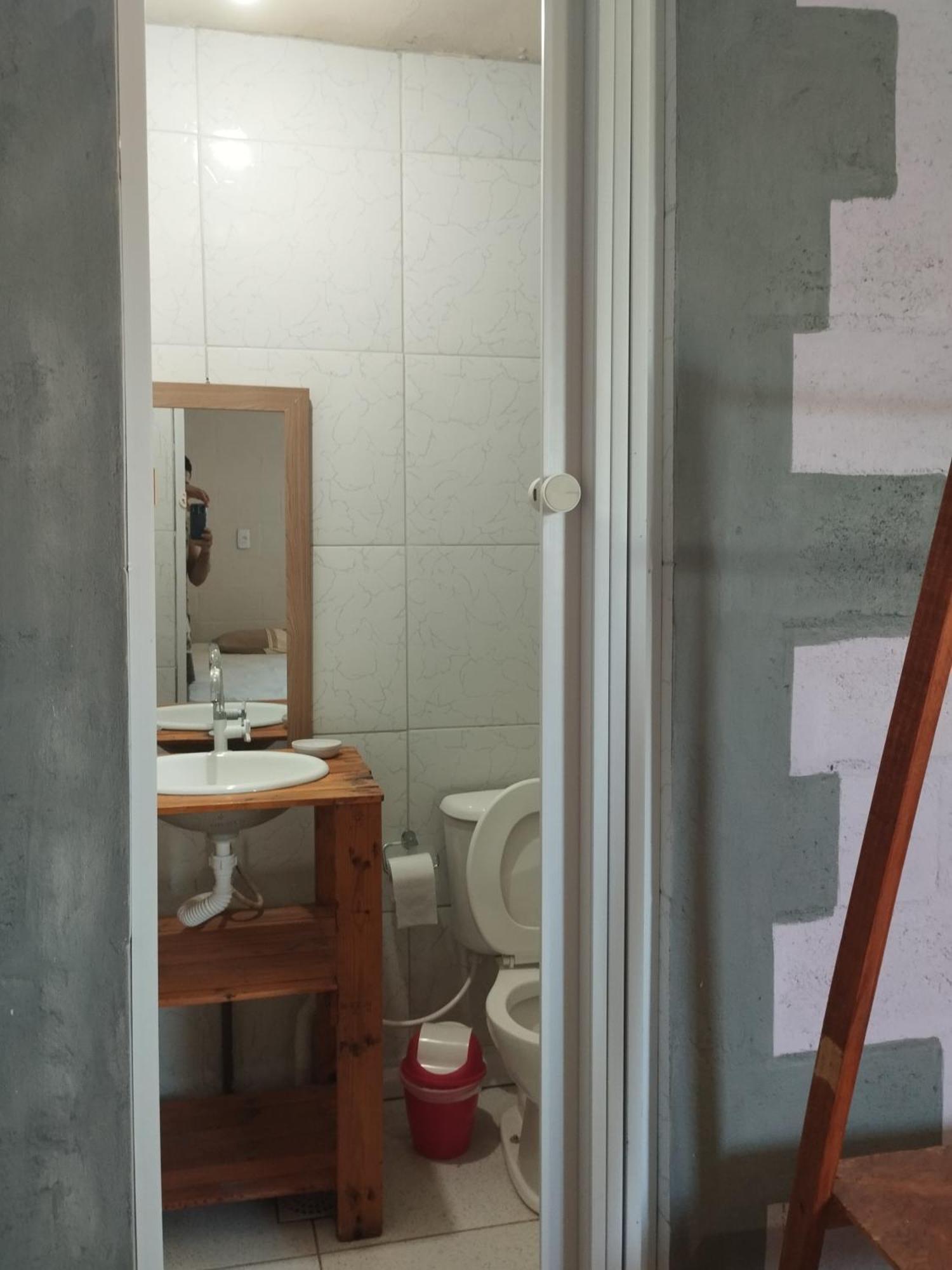 Basic Triple Room with Shared Bathroom