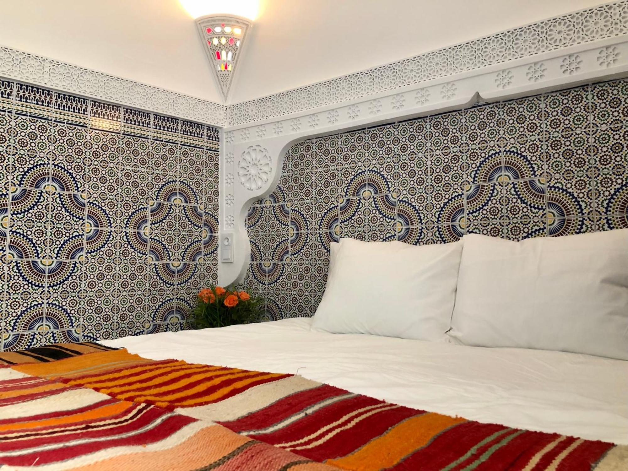 Deluxe Double Room (2 Adults + 1 Child)