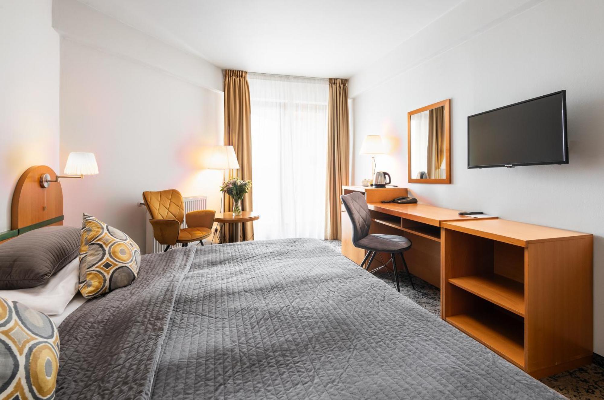 Deluxe Double Room with Balcony