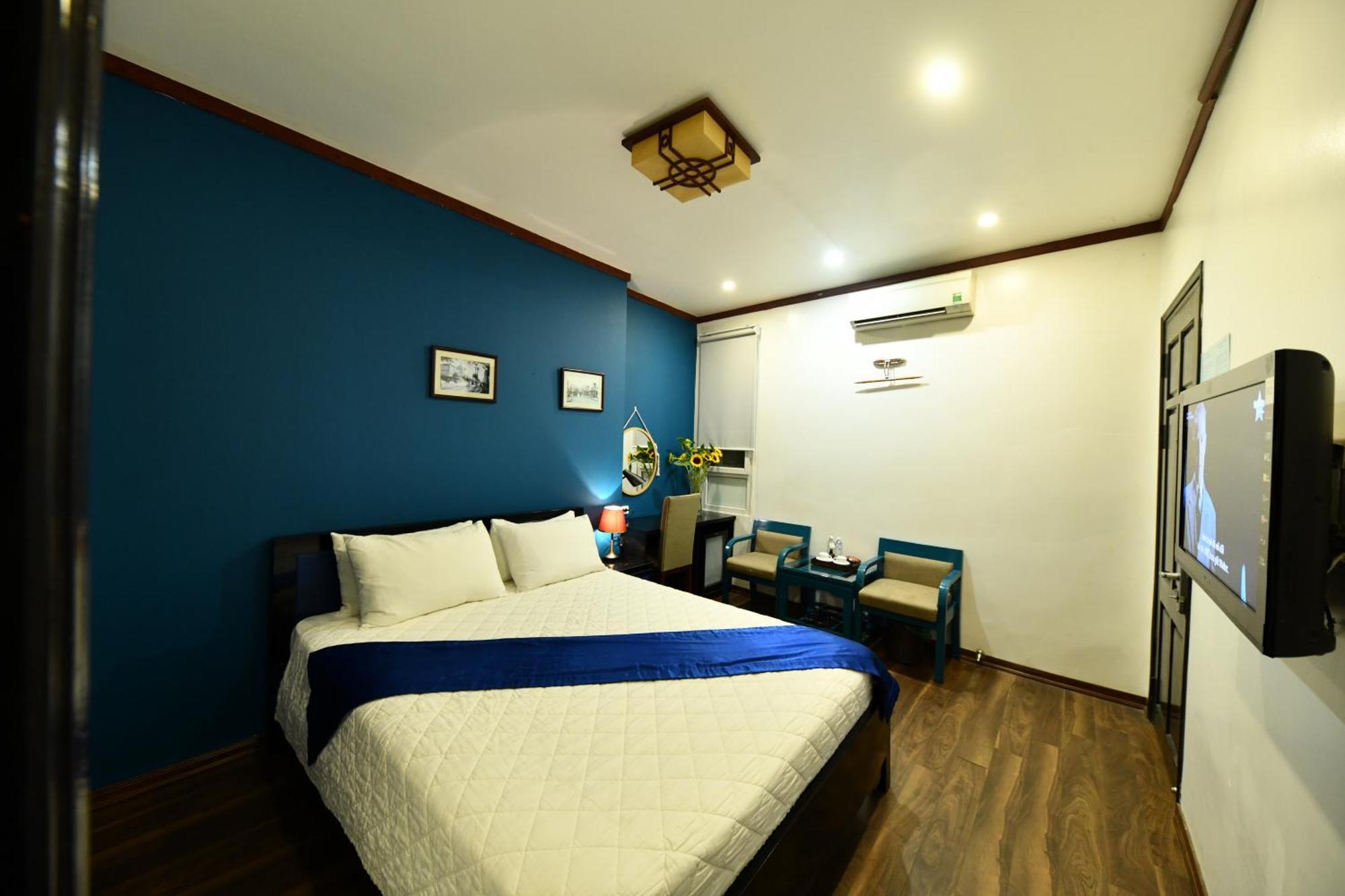 Family Connecting Room