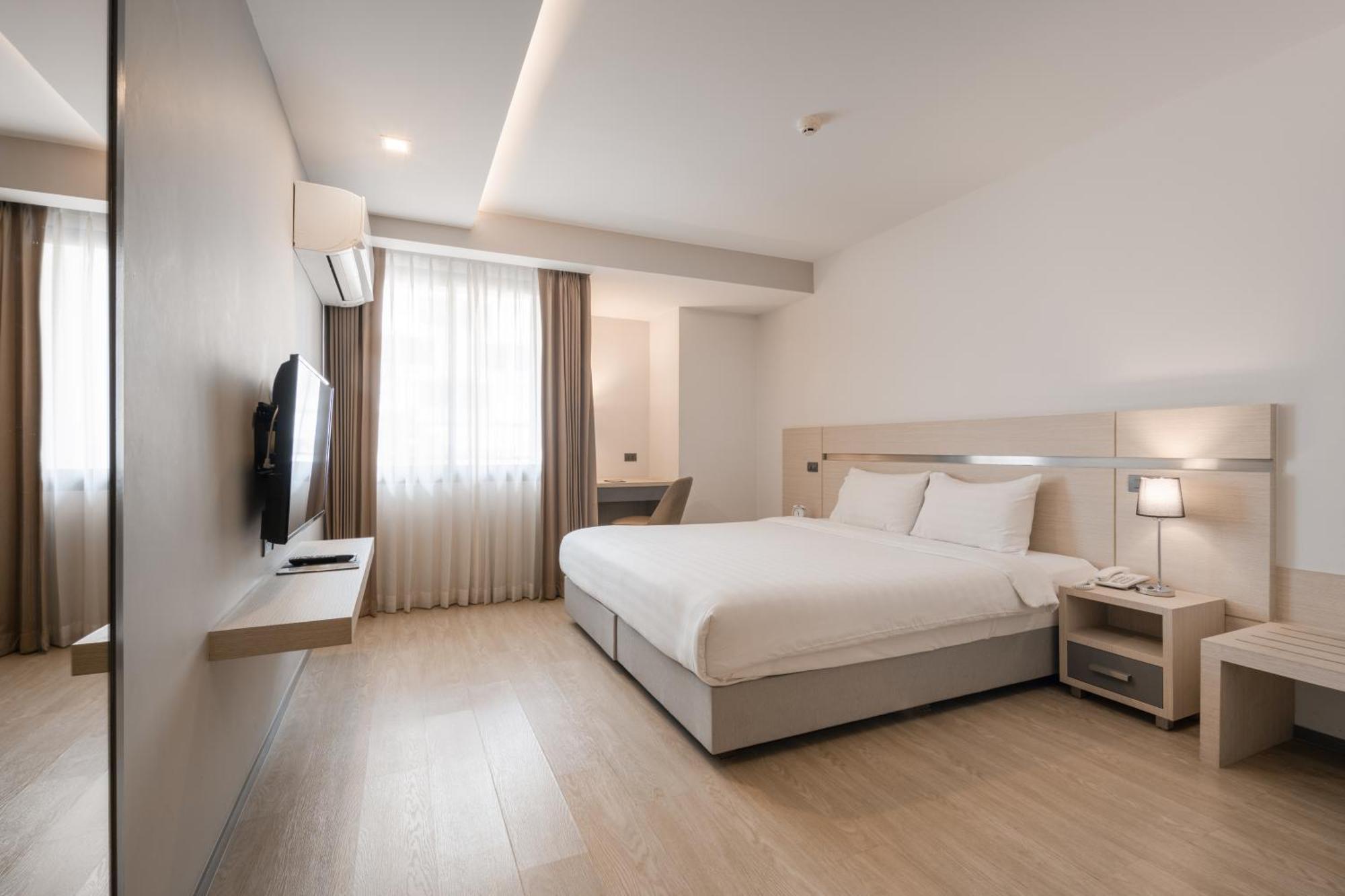 Deluxe Double Room with Bath