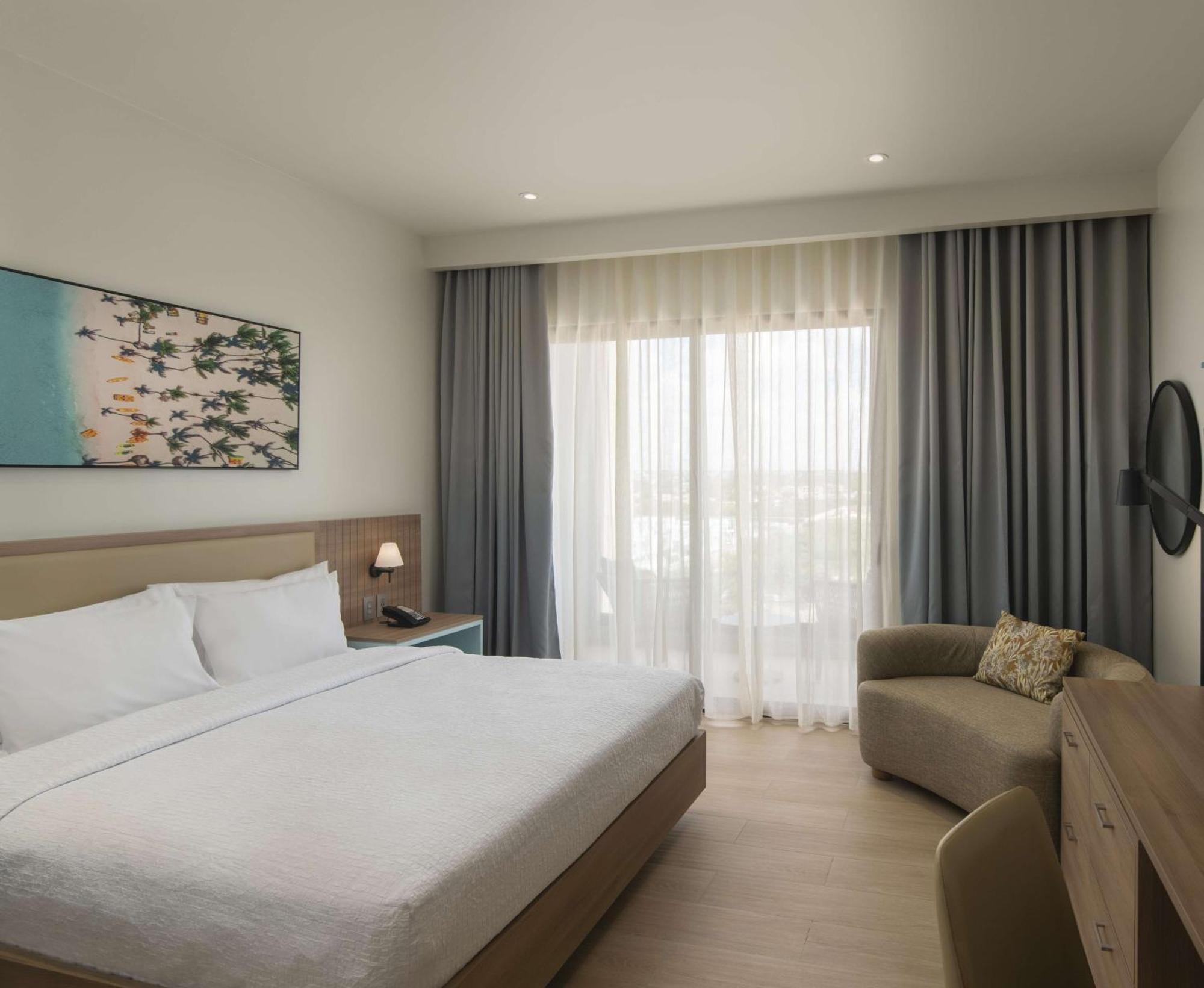 King Room with City View