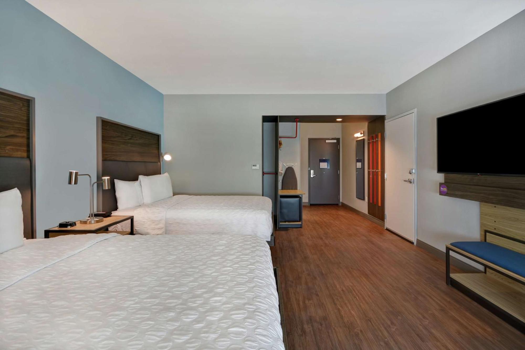 Queen Room with Two Queen Beds