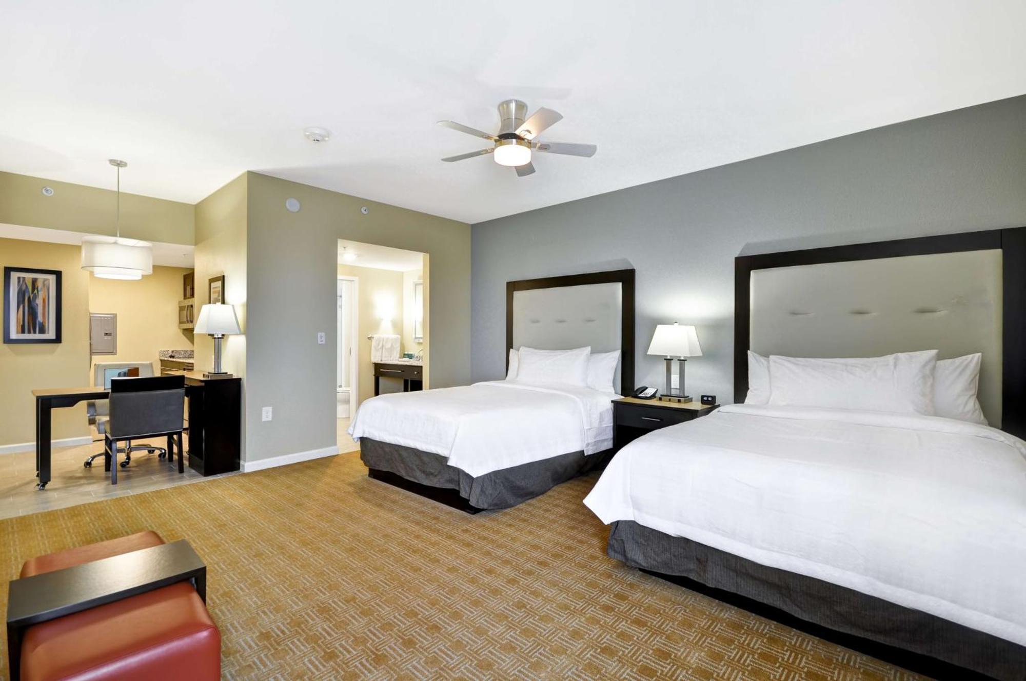 Queen Studio with Two Queen Beds - Non-Smoking