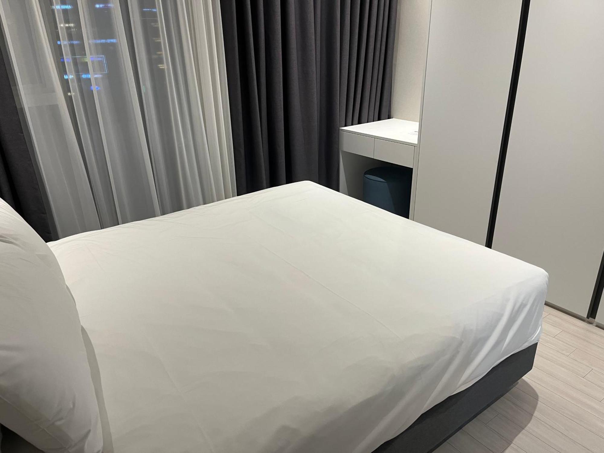 Standard Double (City View)