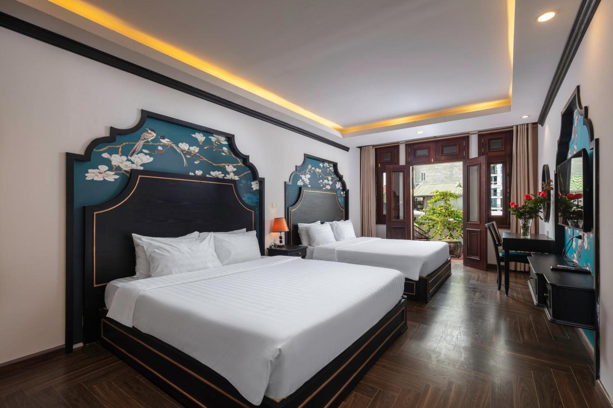 Family Suite with Balcony