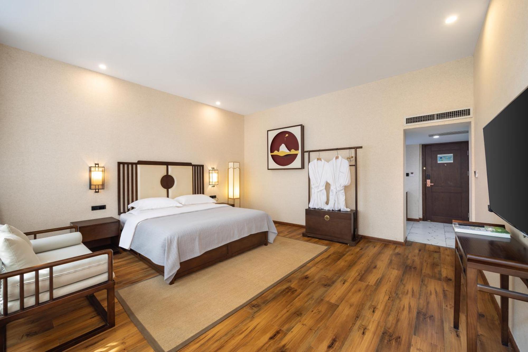 Cuisine Package - Chang'an Residence · City Wall Panoramic Garden Suite