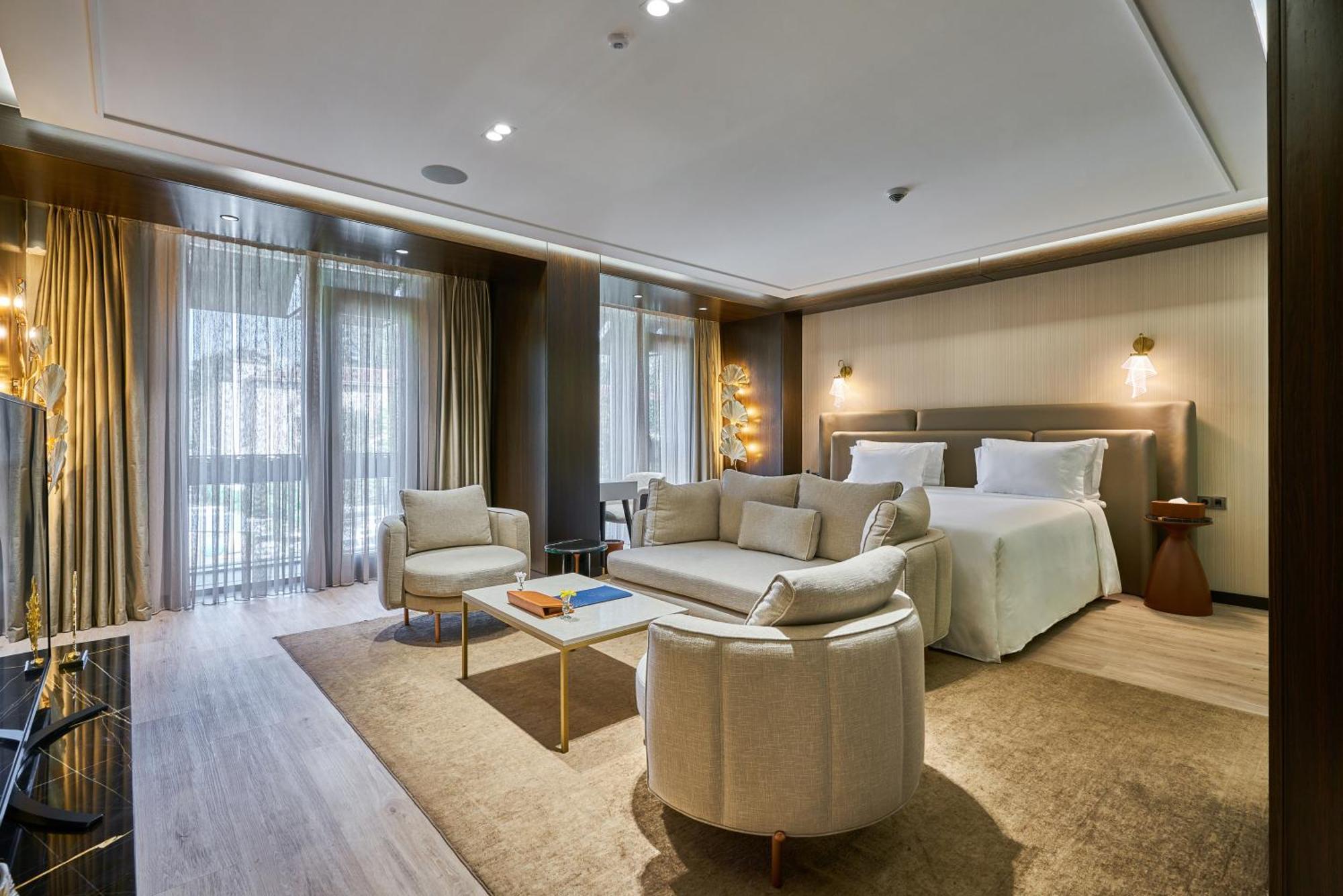 Executive Suite