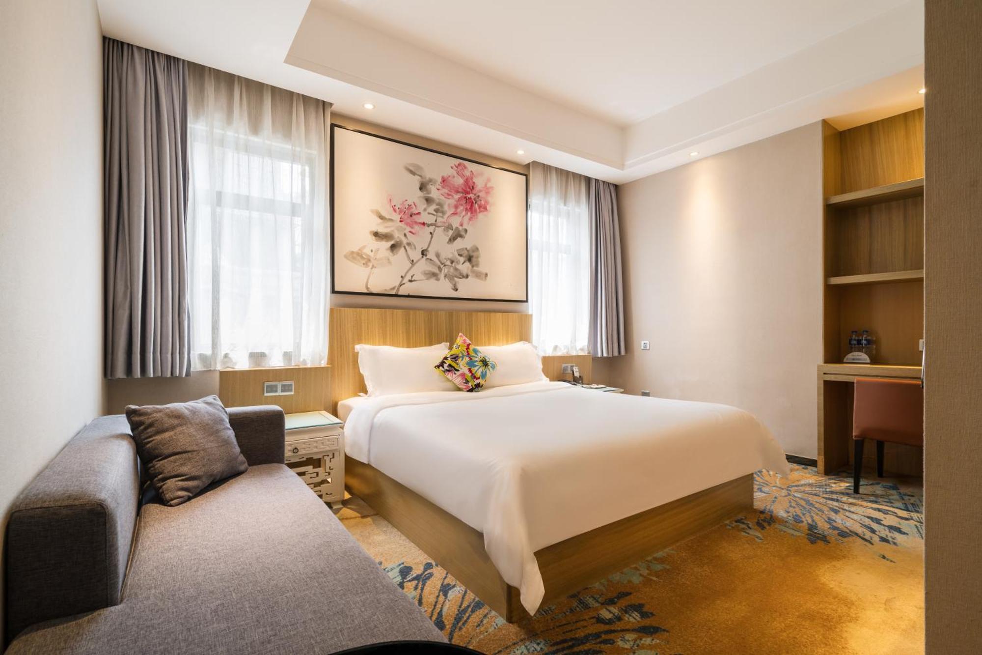 Superior Queen Room