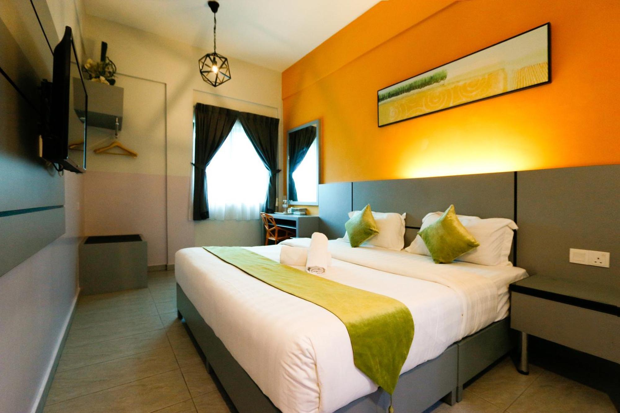 Deluxe King Room