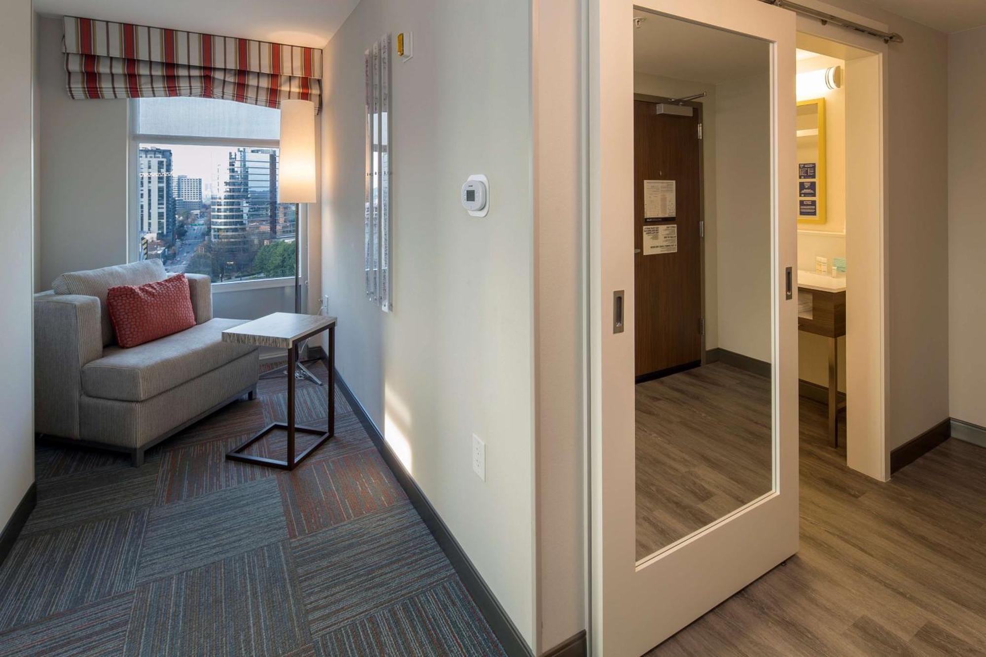 King Corner Room,1548814894:JPEG