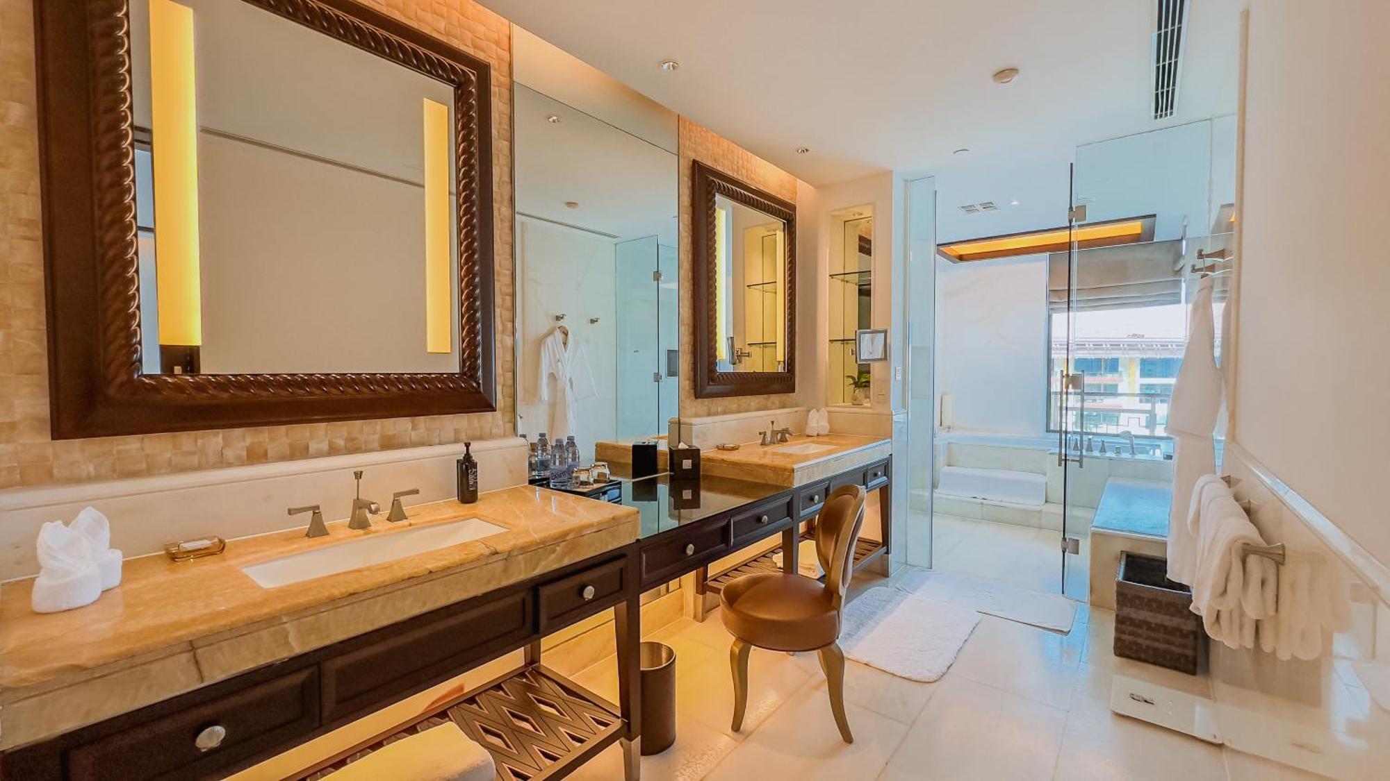 Grand Ocean View Room-2 bed（Welcome fruits+ first-day mini bar and trip shoot）
