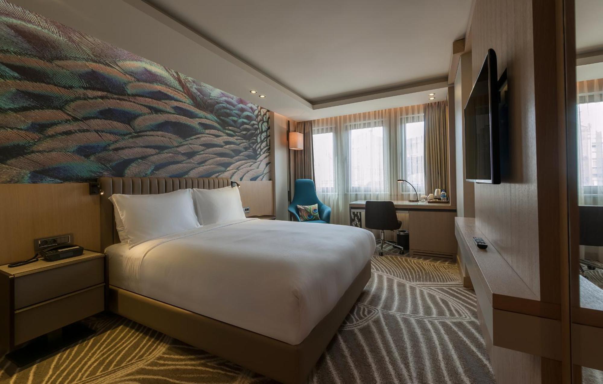 Queen Room