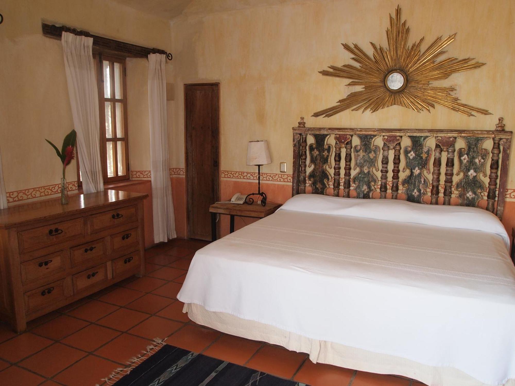 Superior King Suite