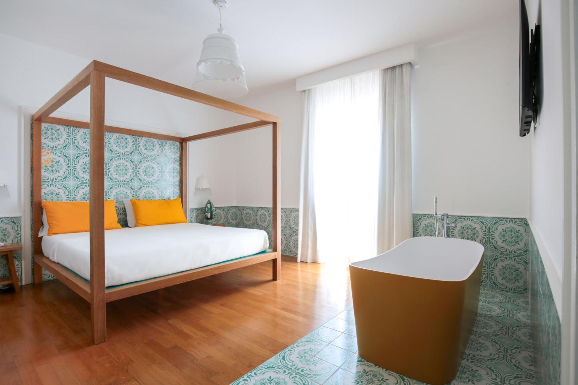 Deluxe Junior Suite
