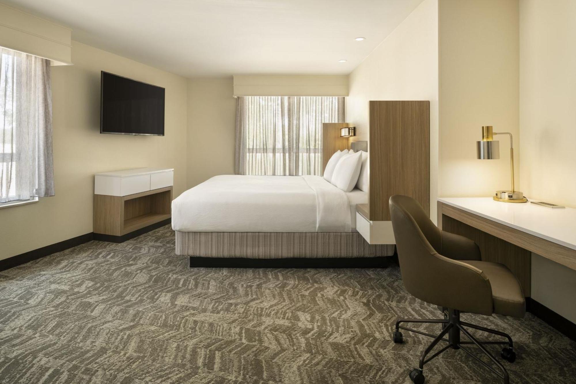 One-Bedroom King Suite with Peloton