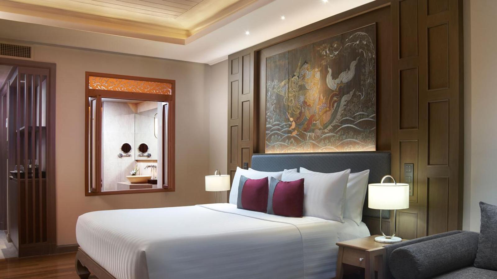Deluxe King Room