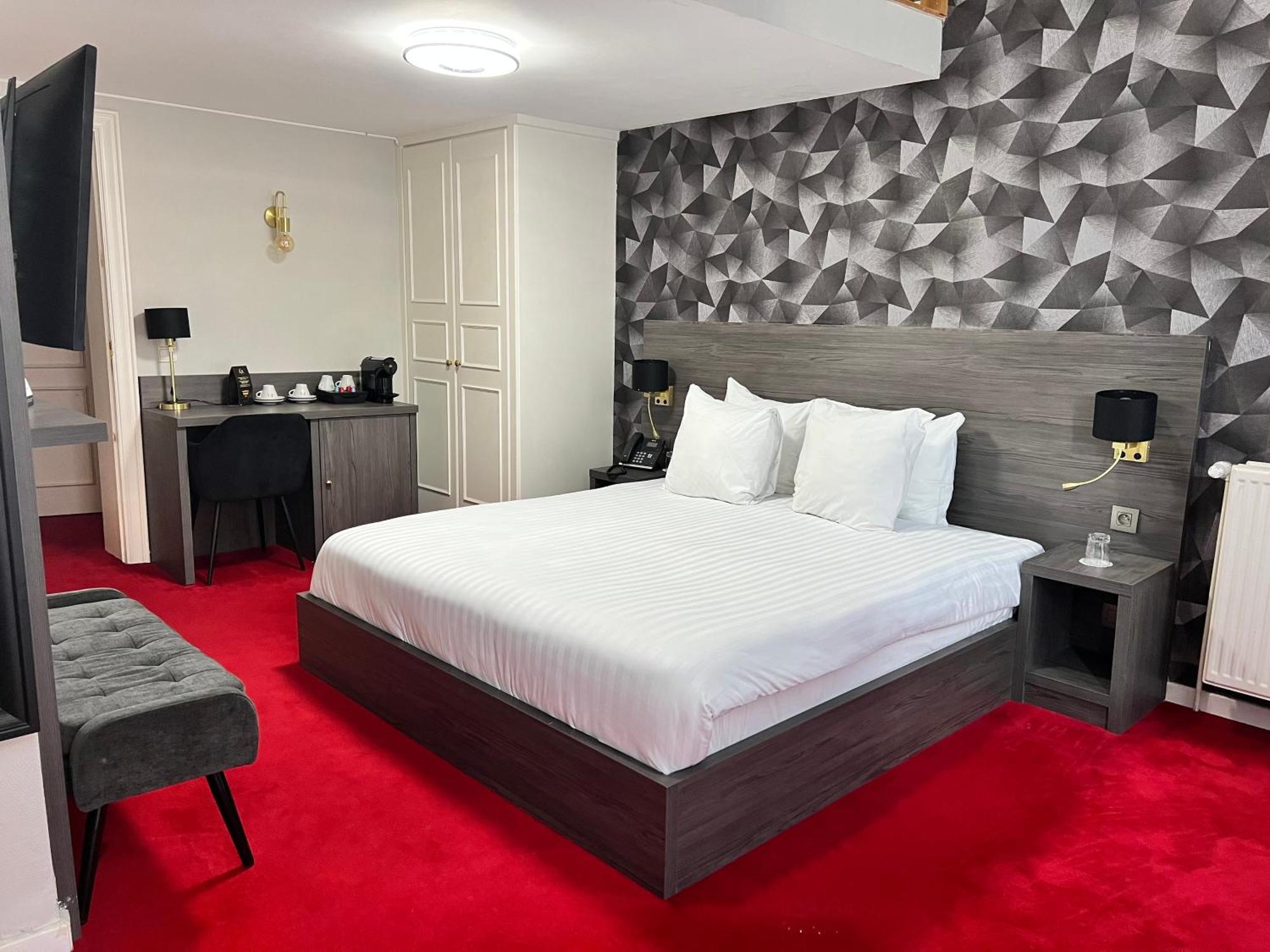 Deluxe Double Room with Two Double Beds