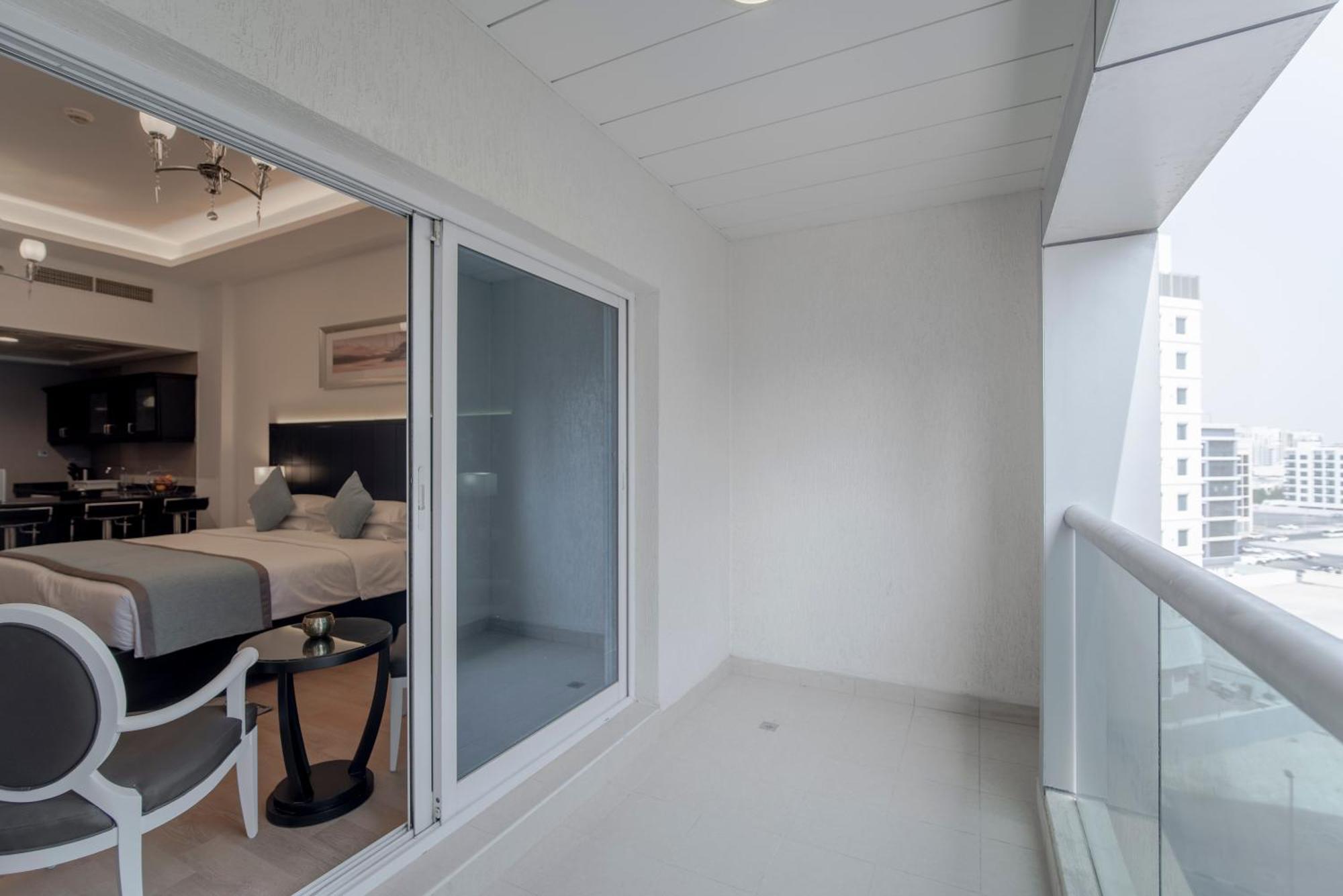 Premium Studio Apartment with Balcony
