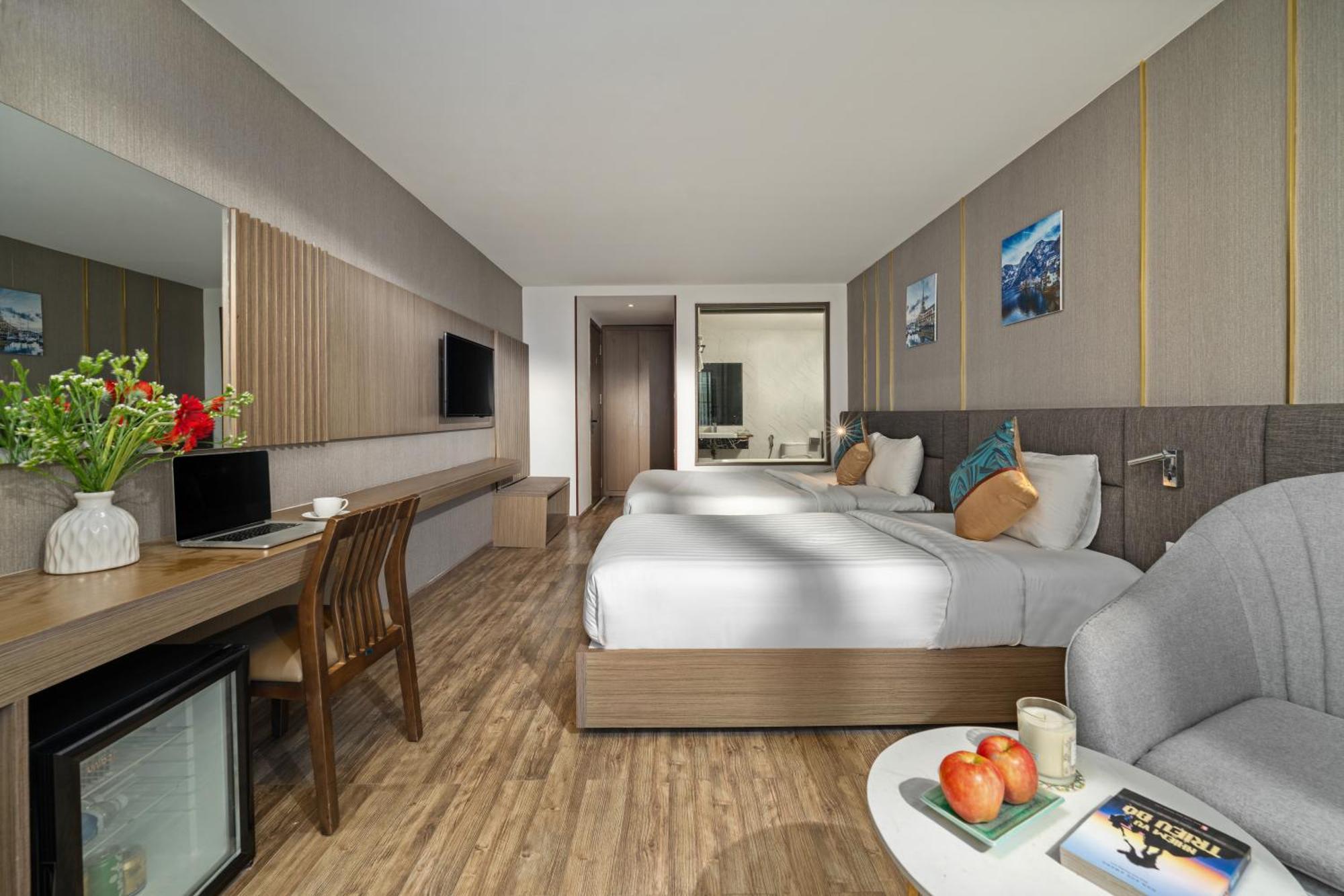 Triple Room with Sea View