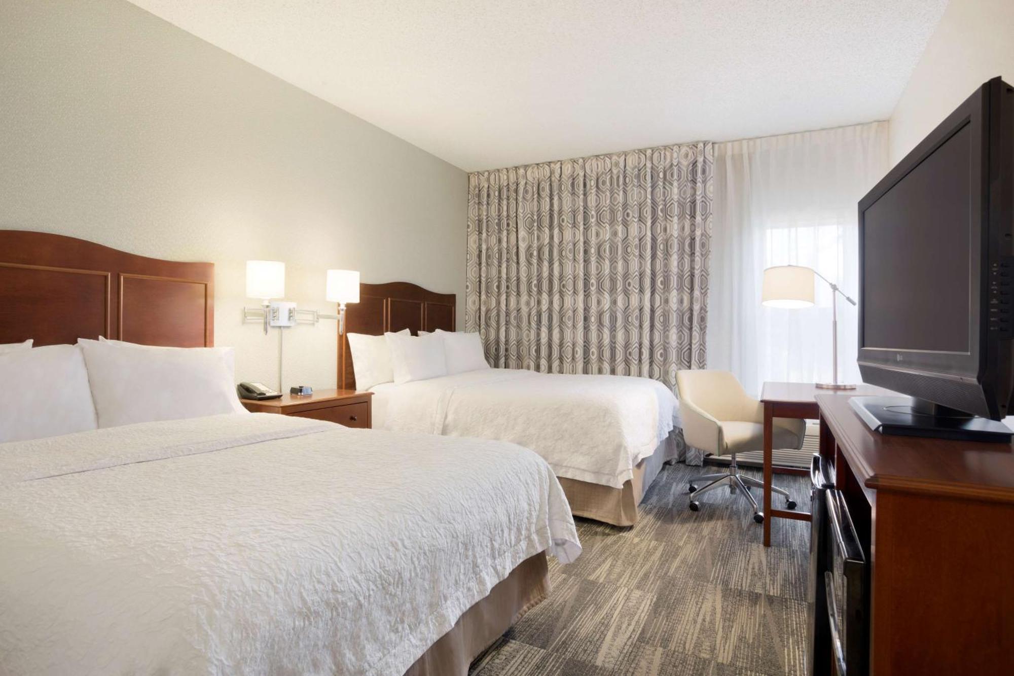 Room with Two Queen Beds - Non-Smoking