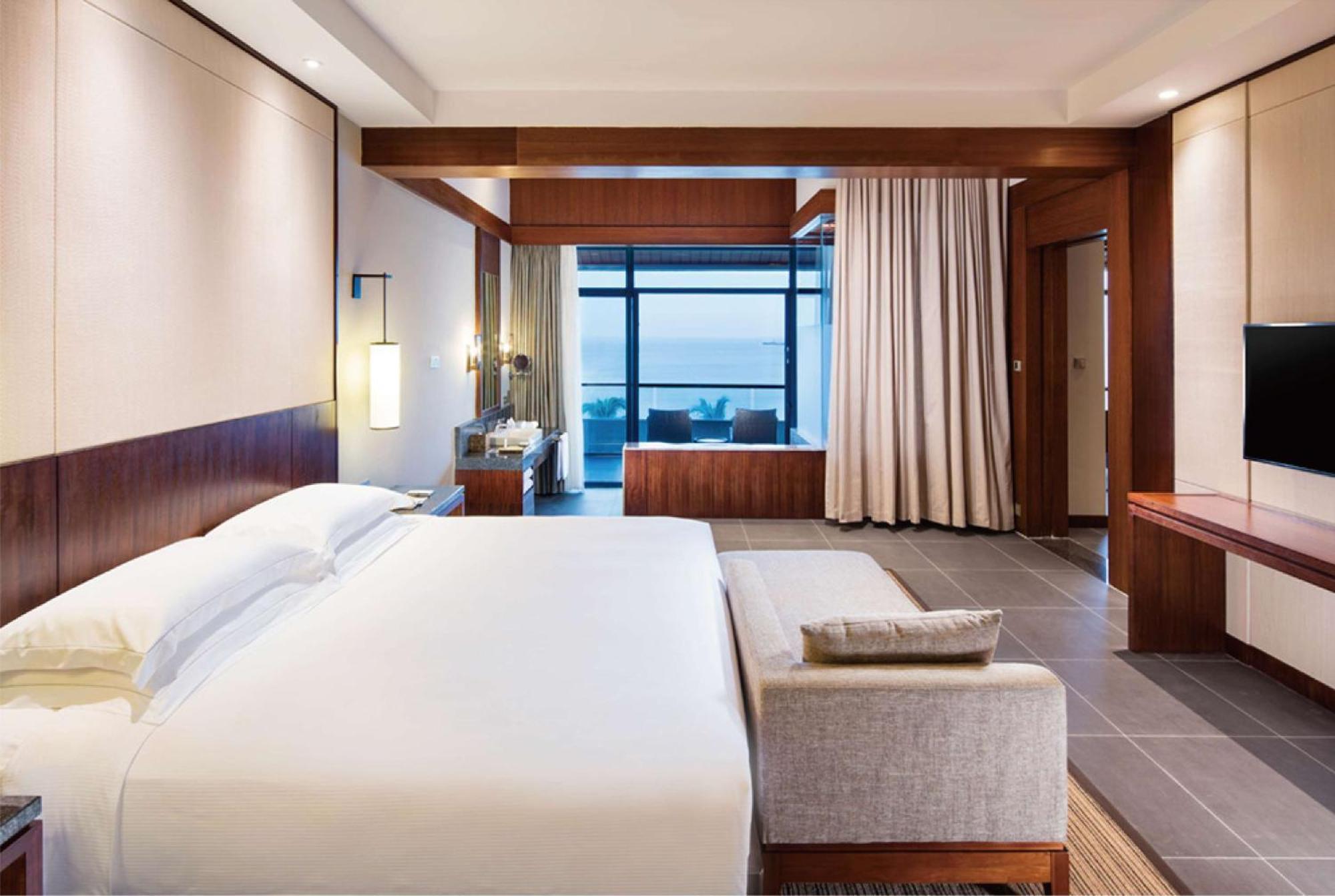 Beach Front Suite