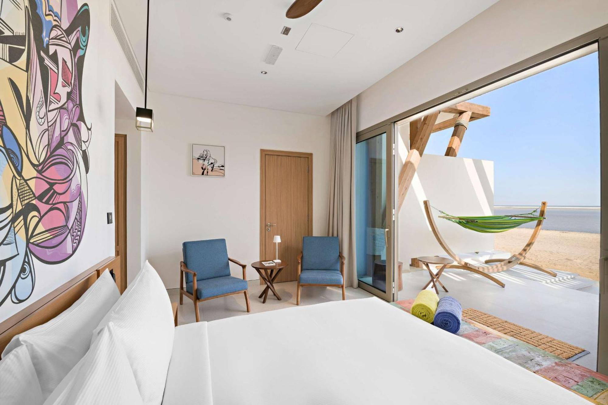 Connecting Family Room with Sea View
