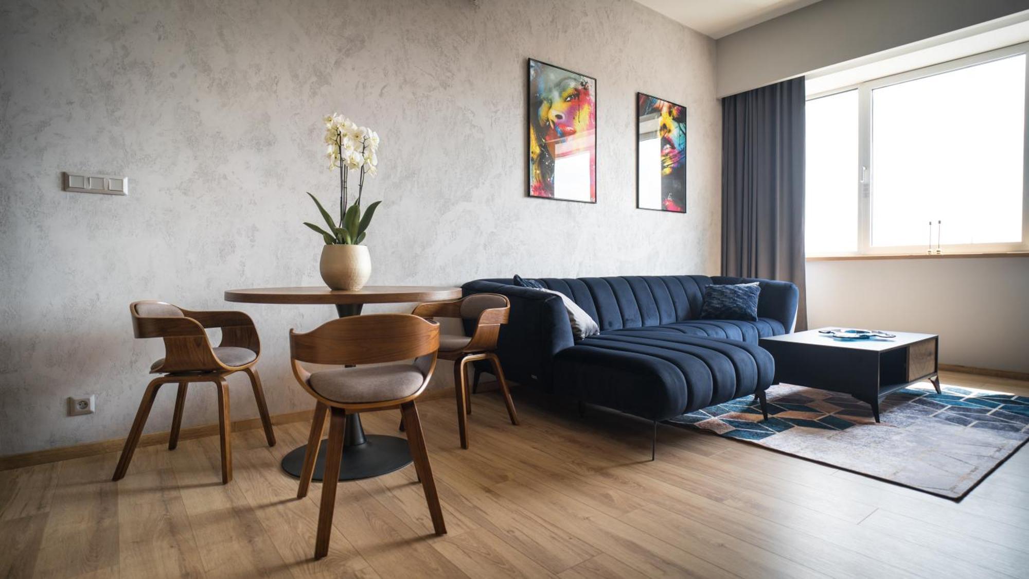 King Suite with Sofa Bed and City View