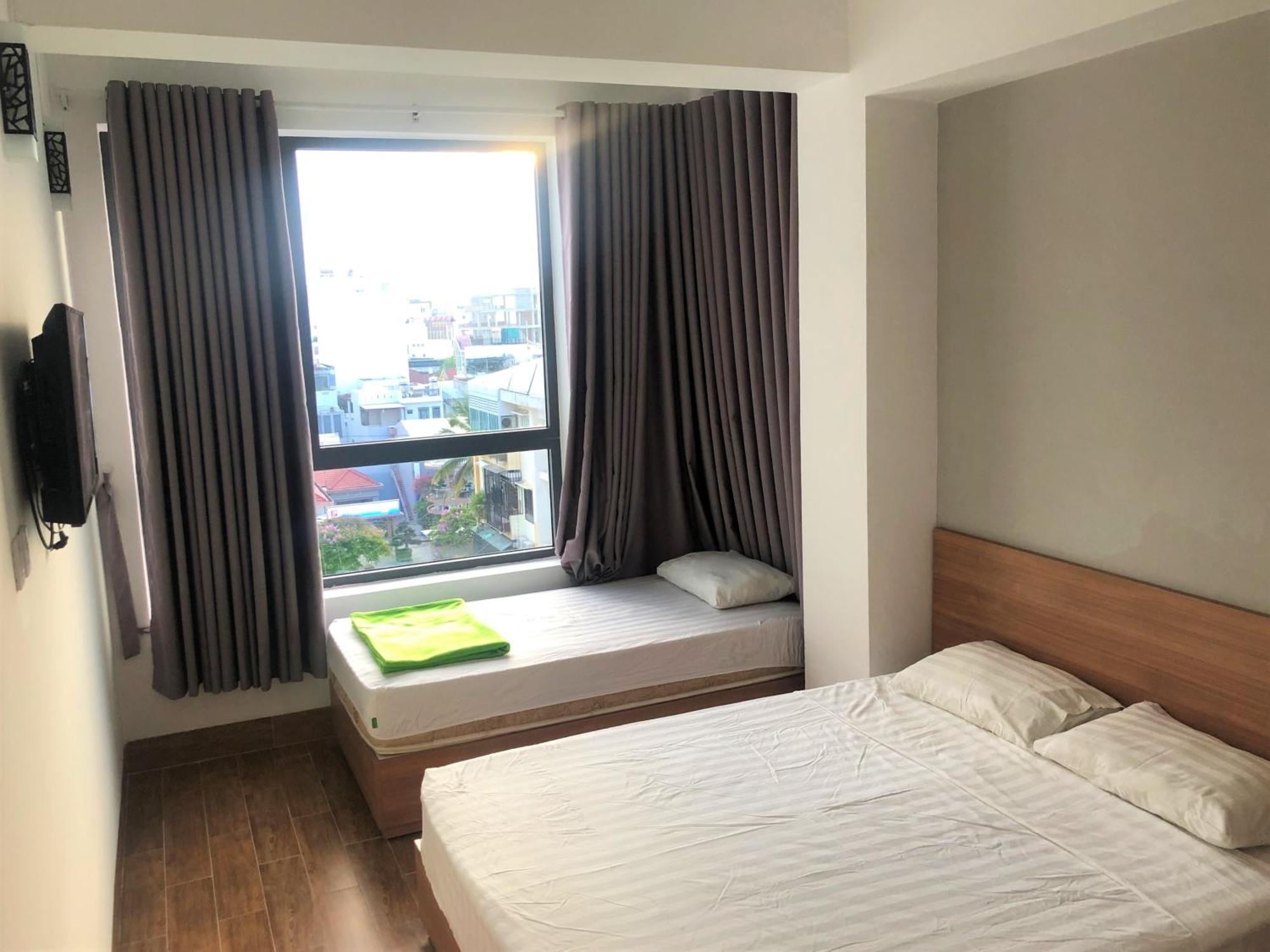 Triple Room with Mountain View