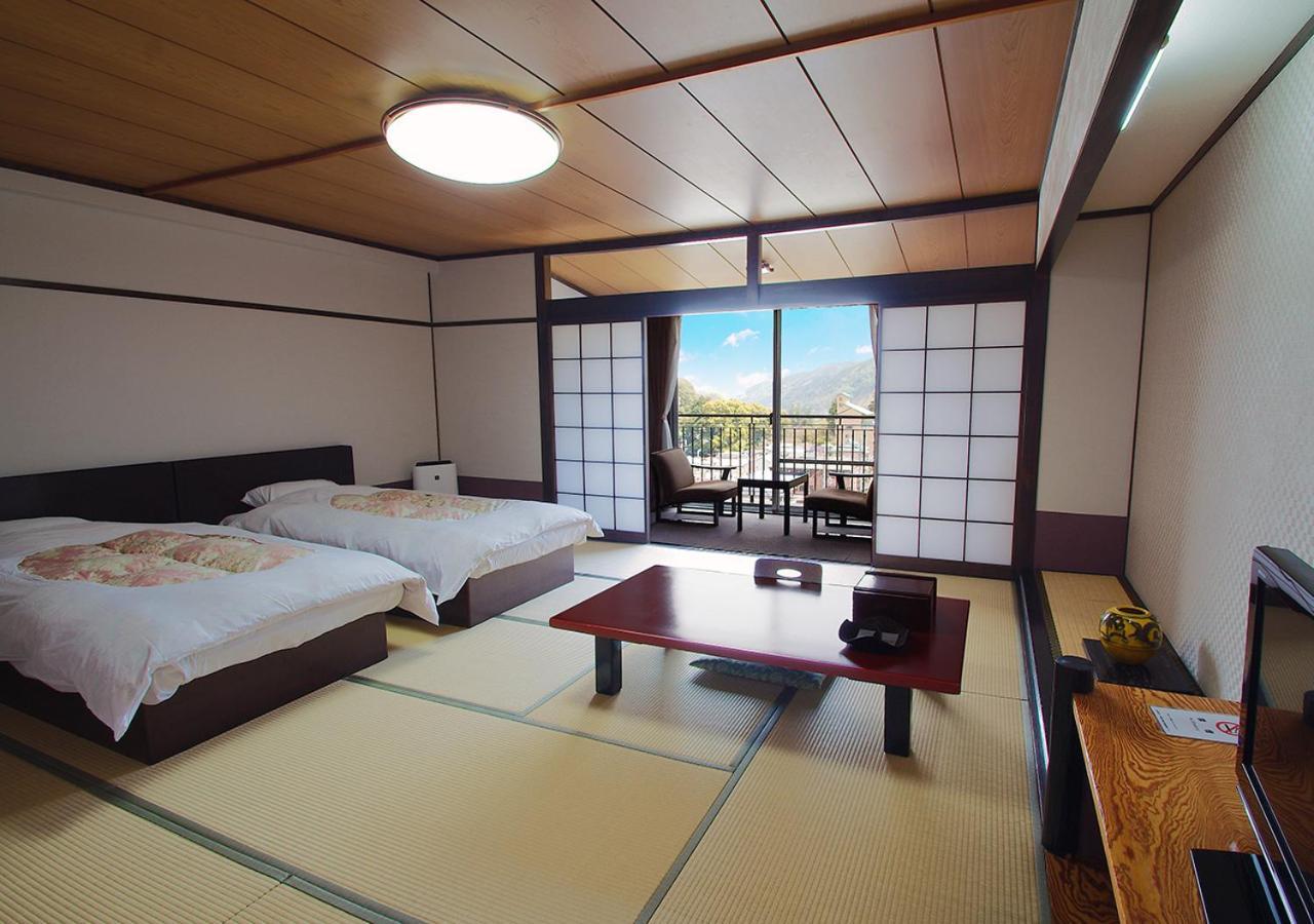 Standard Tower - Japanese Style Room (Twin Beds) - Breakfast served from 7:30- / Japanese Breakfast