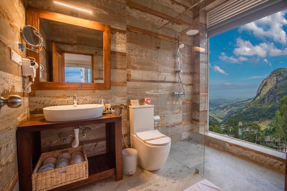 Deluxe superior Triple Room With Mountain View