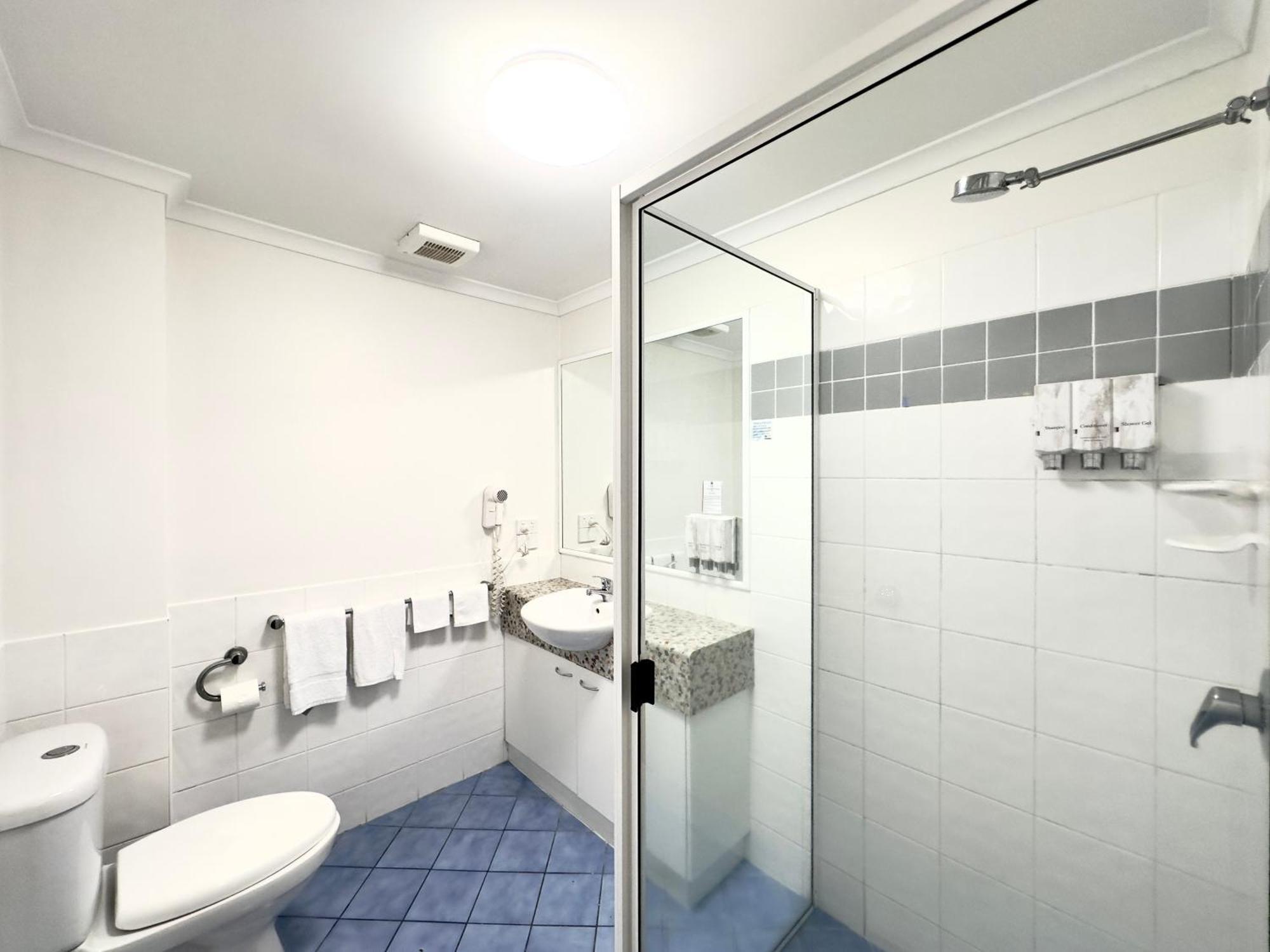 Deluxe Family Suite