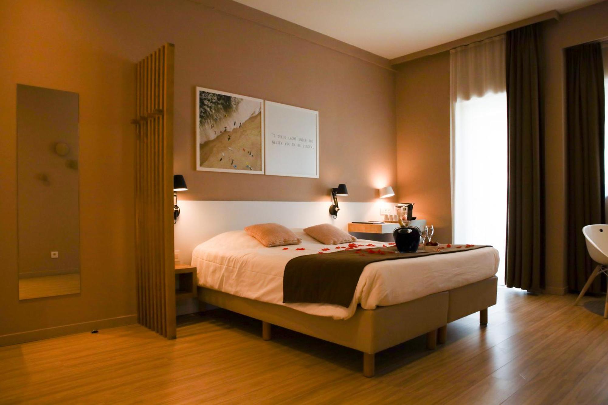 Junior Suite with Shower