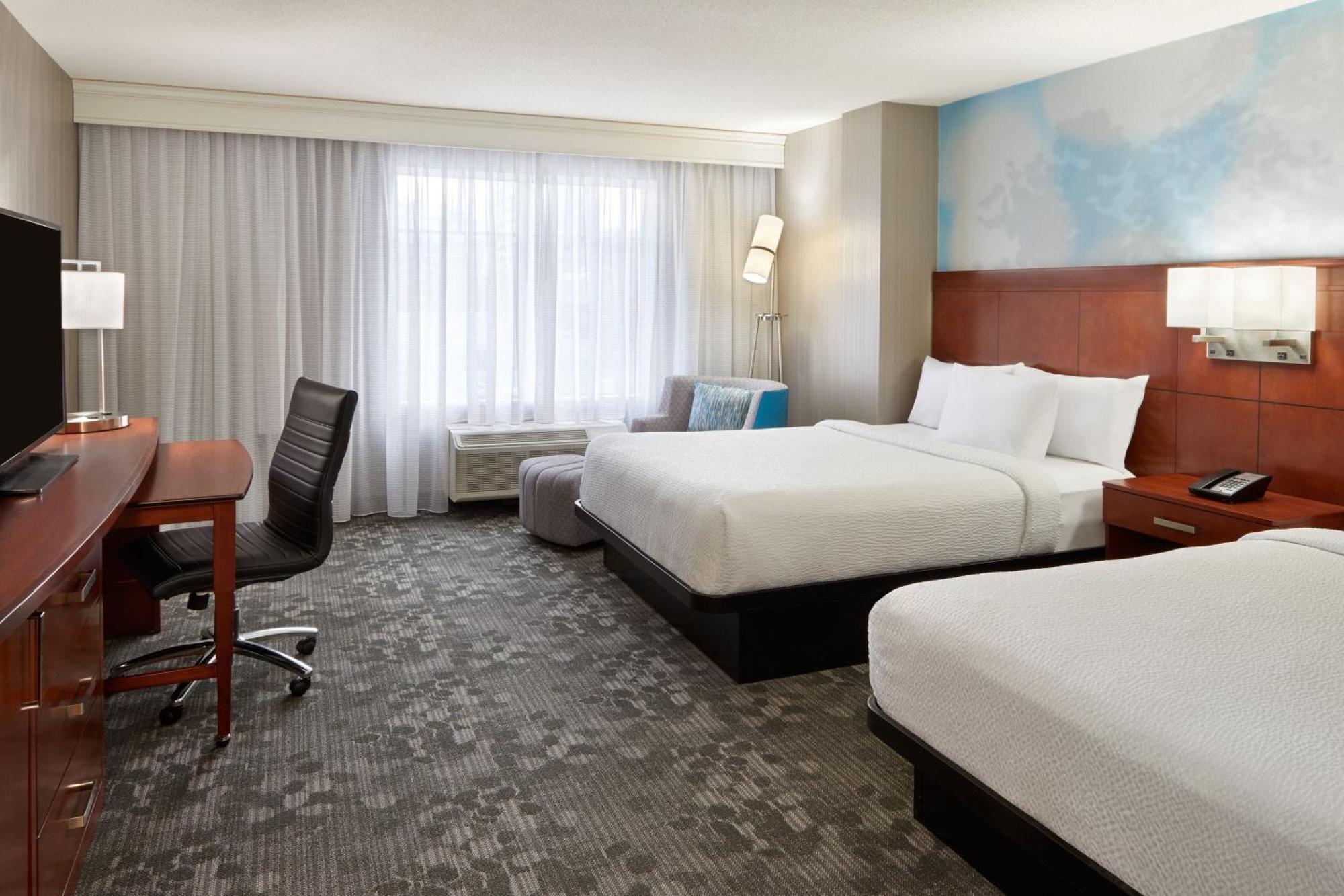 Larger Queen Room with Two Queen Beds