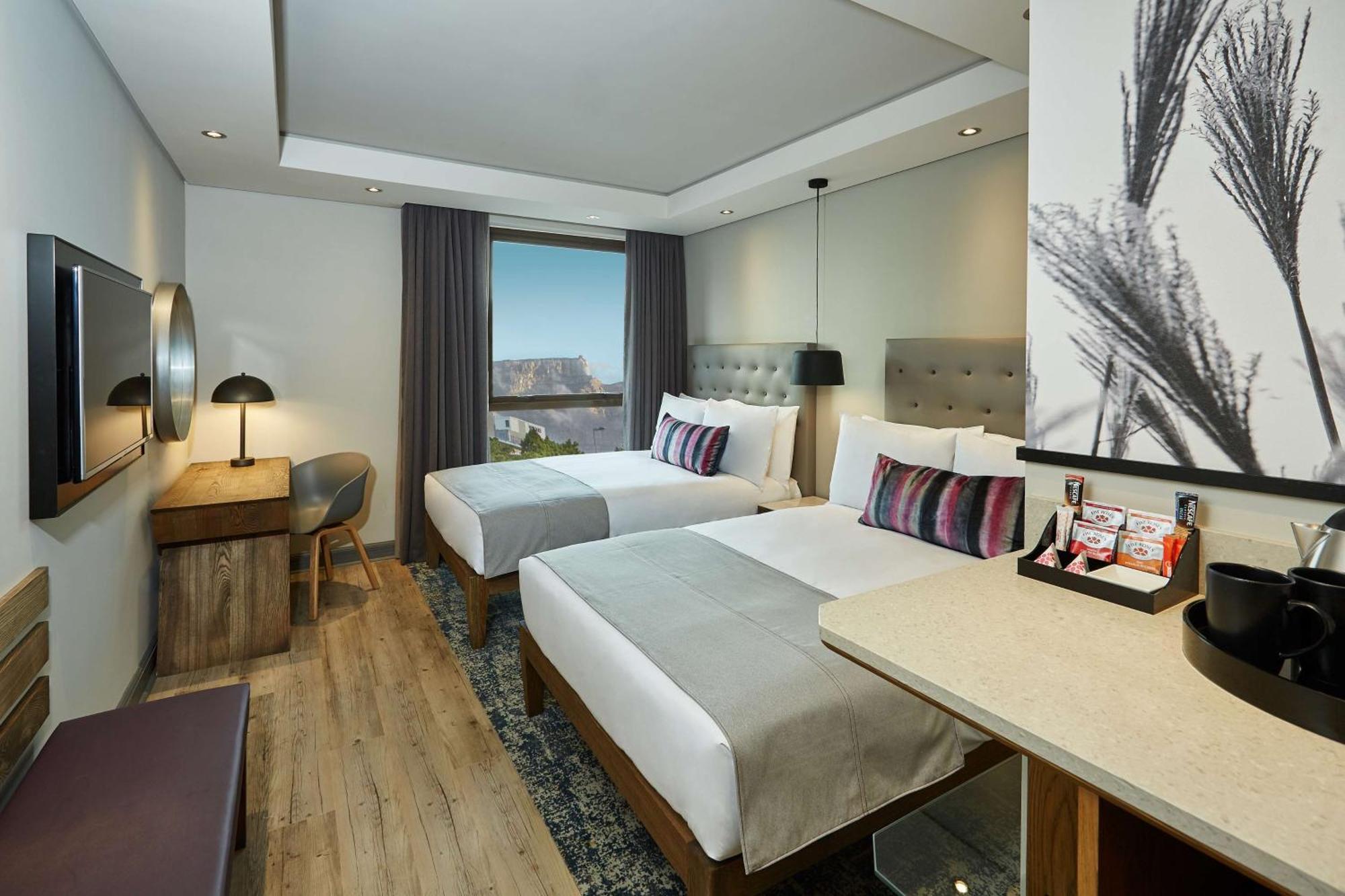 Double Room with Two Double Beds - Non-Smoking