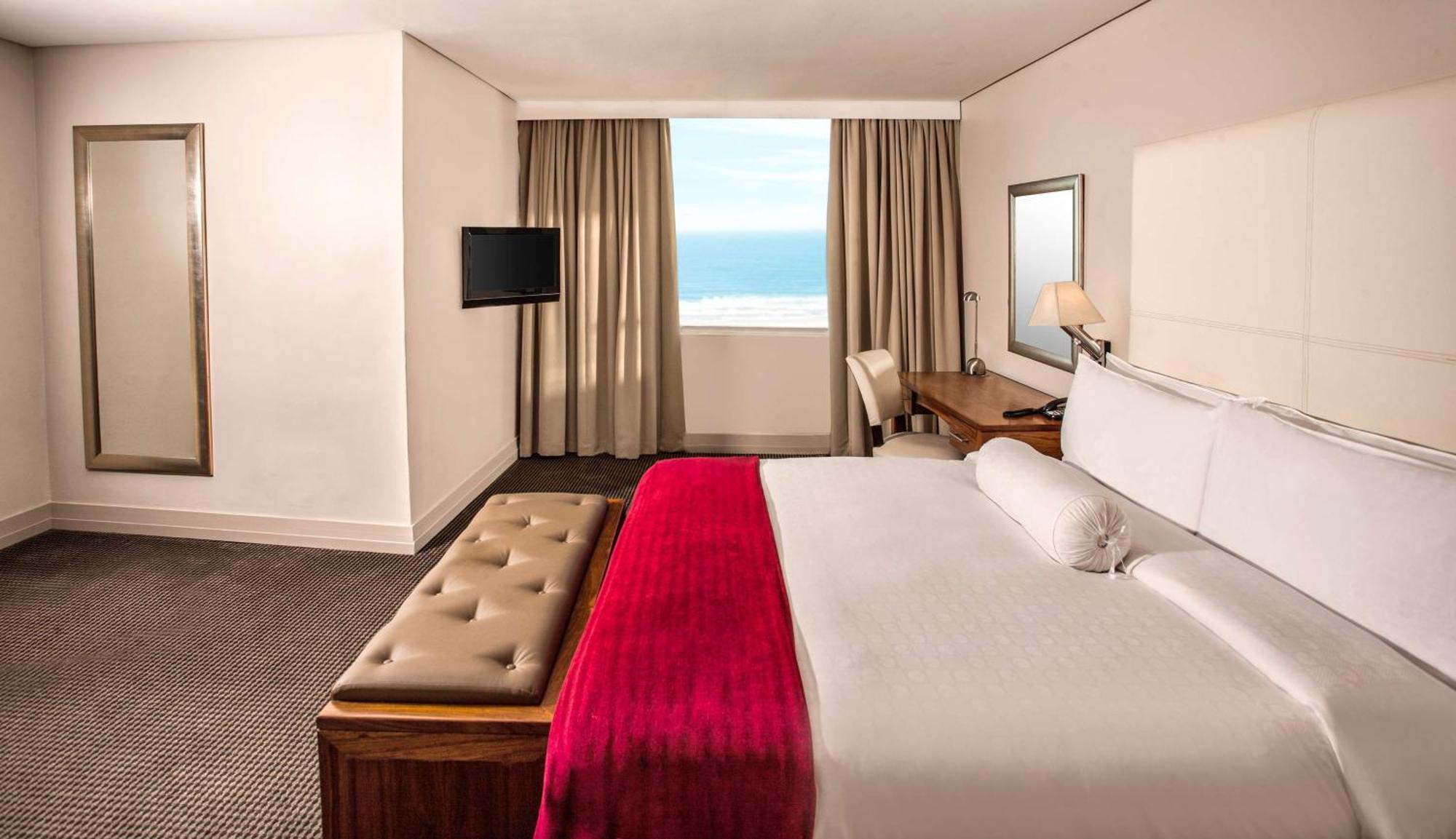 Elangeni Junior Suite