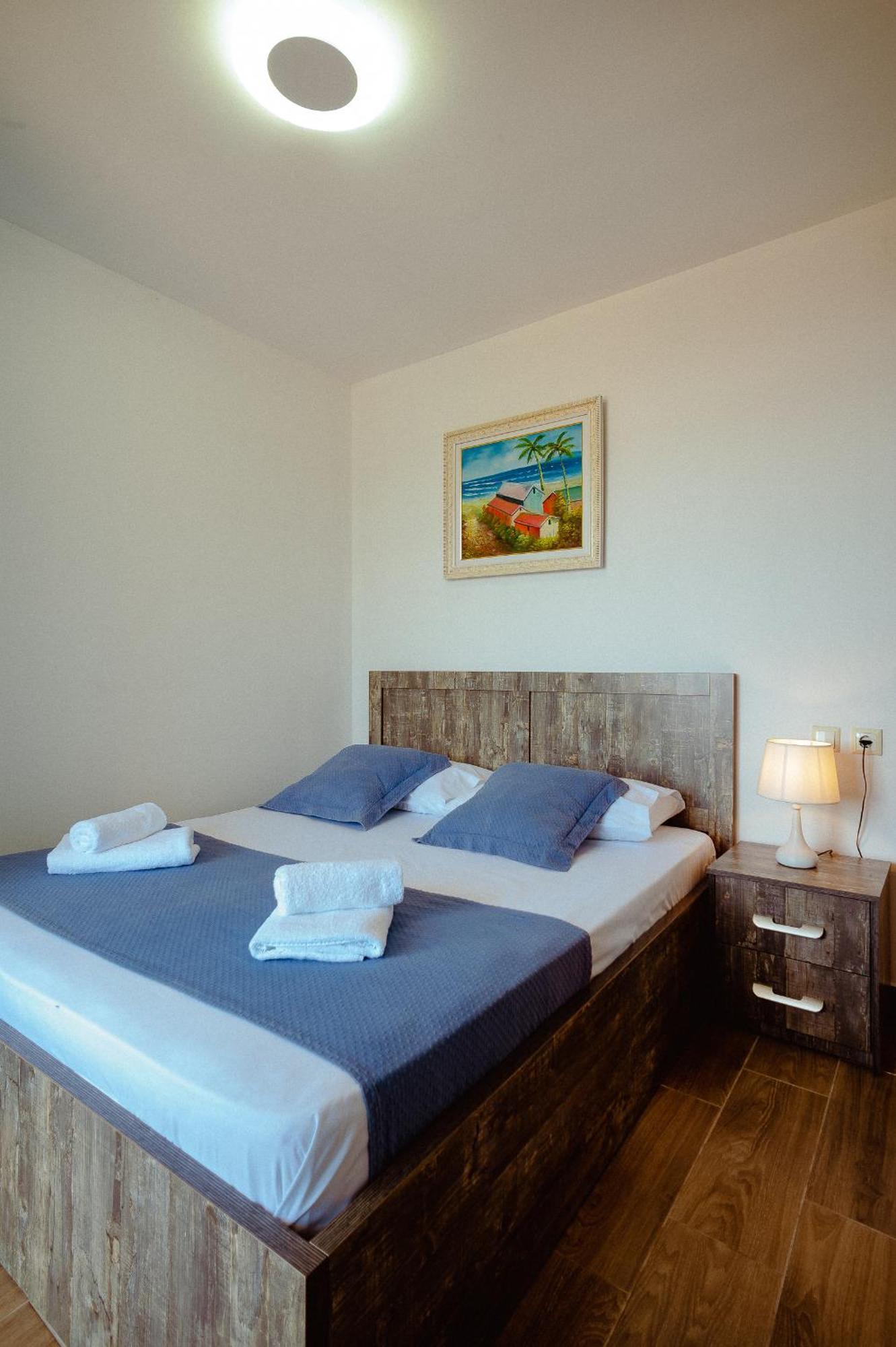 Deluxe Double Room with Balcony and Sea View