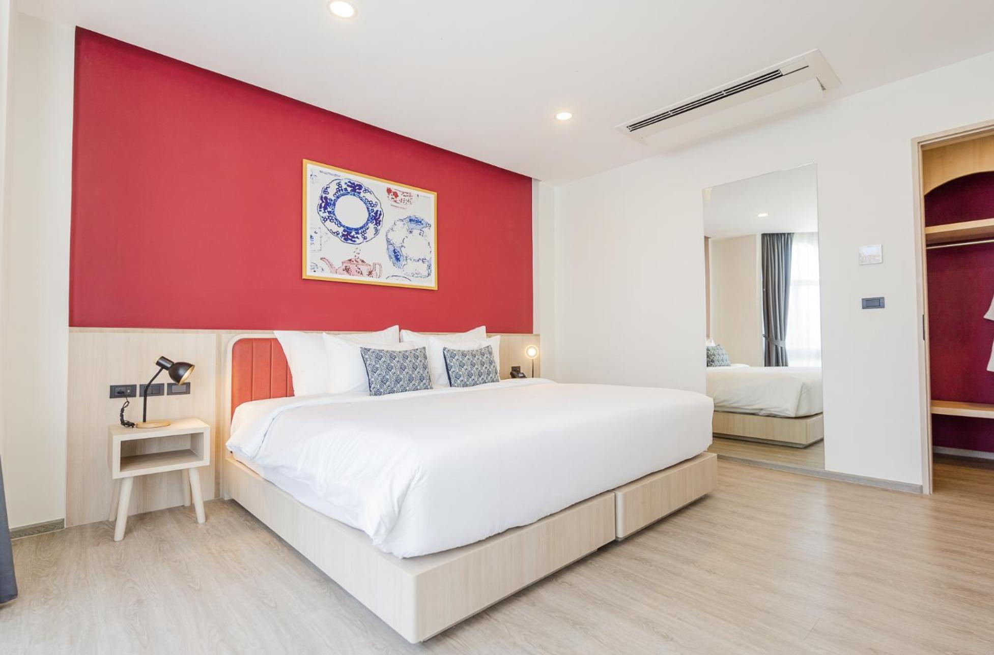 Executive Suite