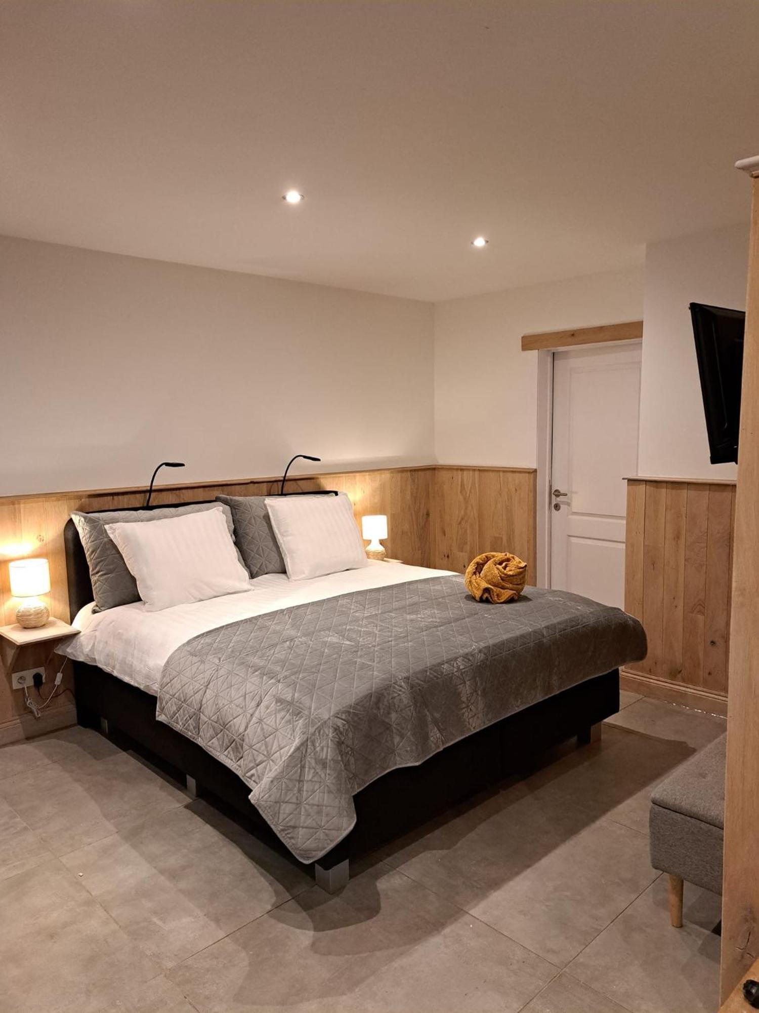 King Room with Garden View