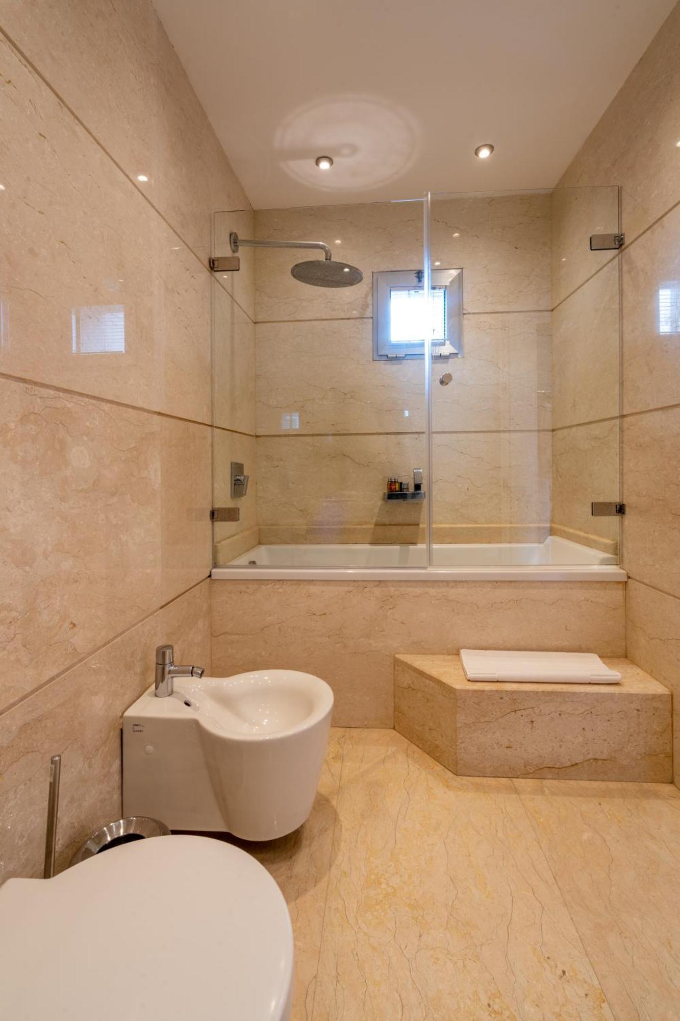 Duplex Room