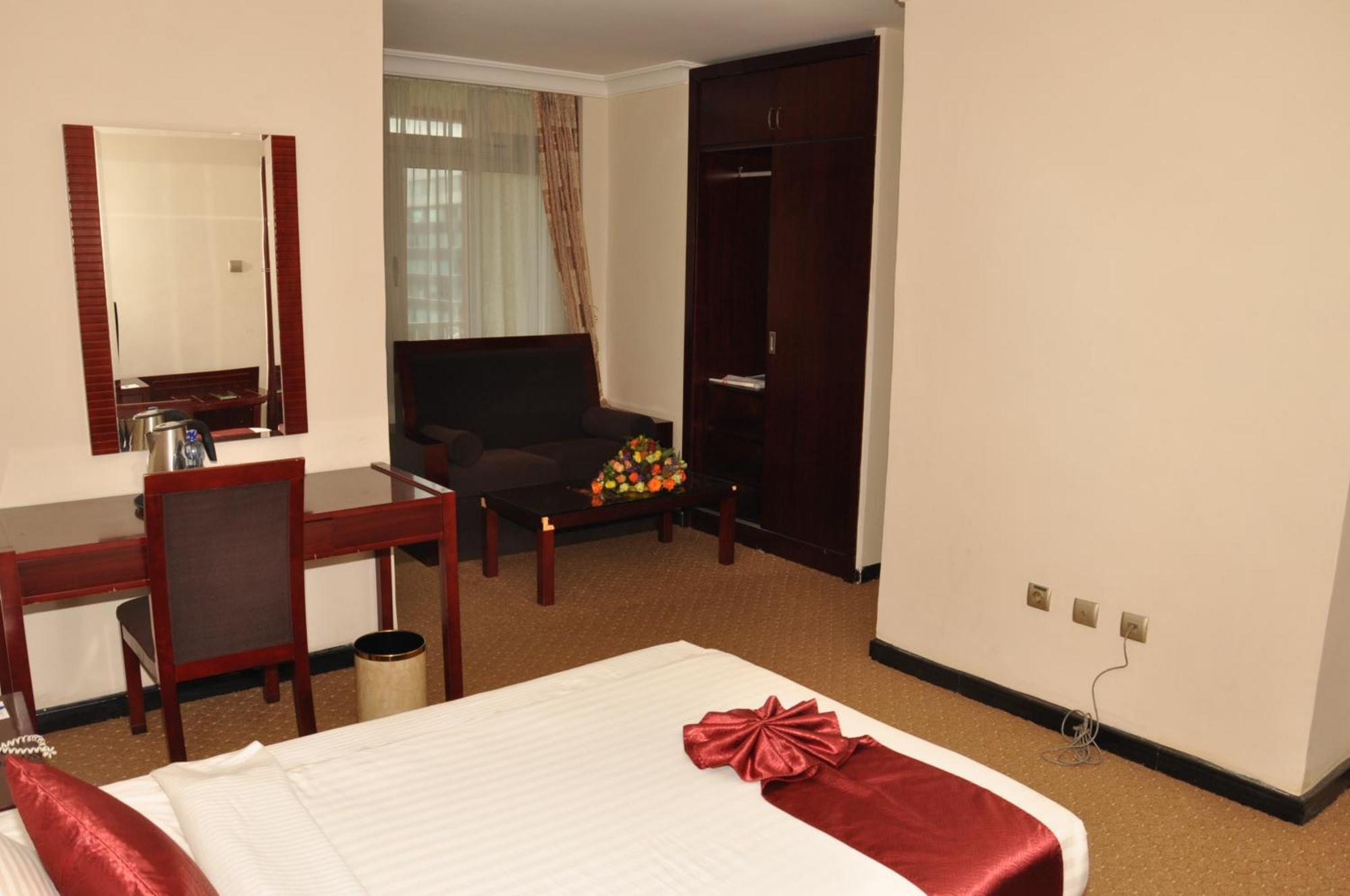Single Room Balcony,1559344261:JPEG