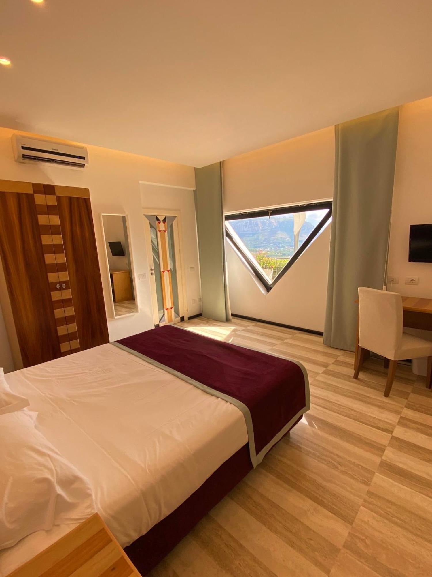 Deluxe Double Room with Sea View