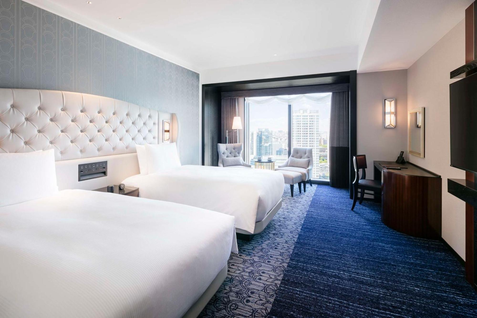 Twin Room with River View - High Floor