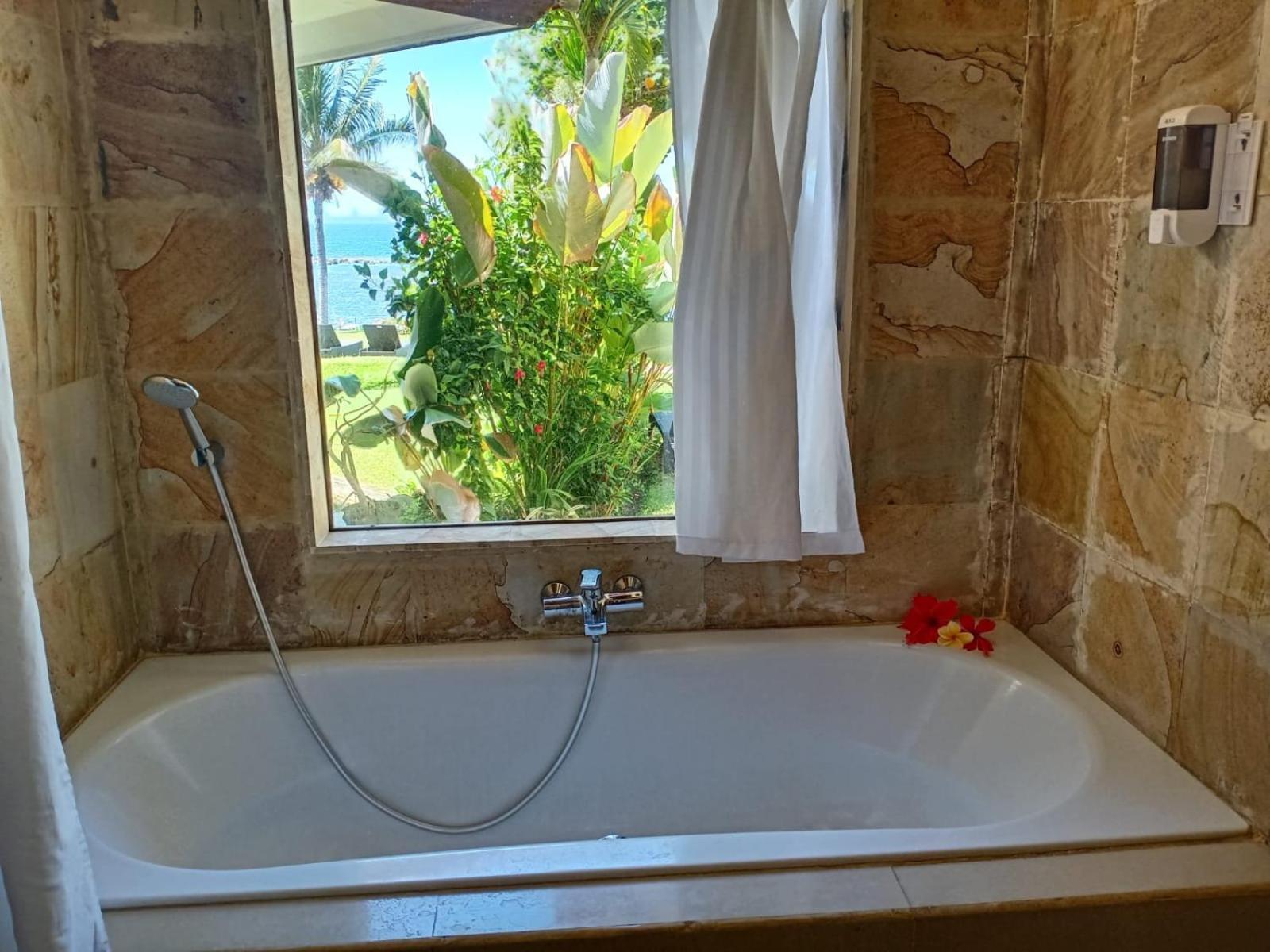 Deluxe Sea View