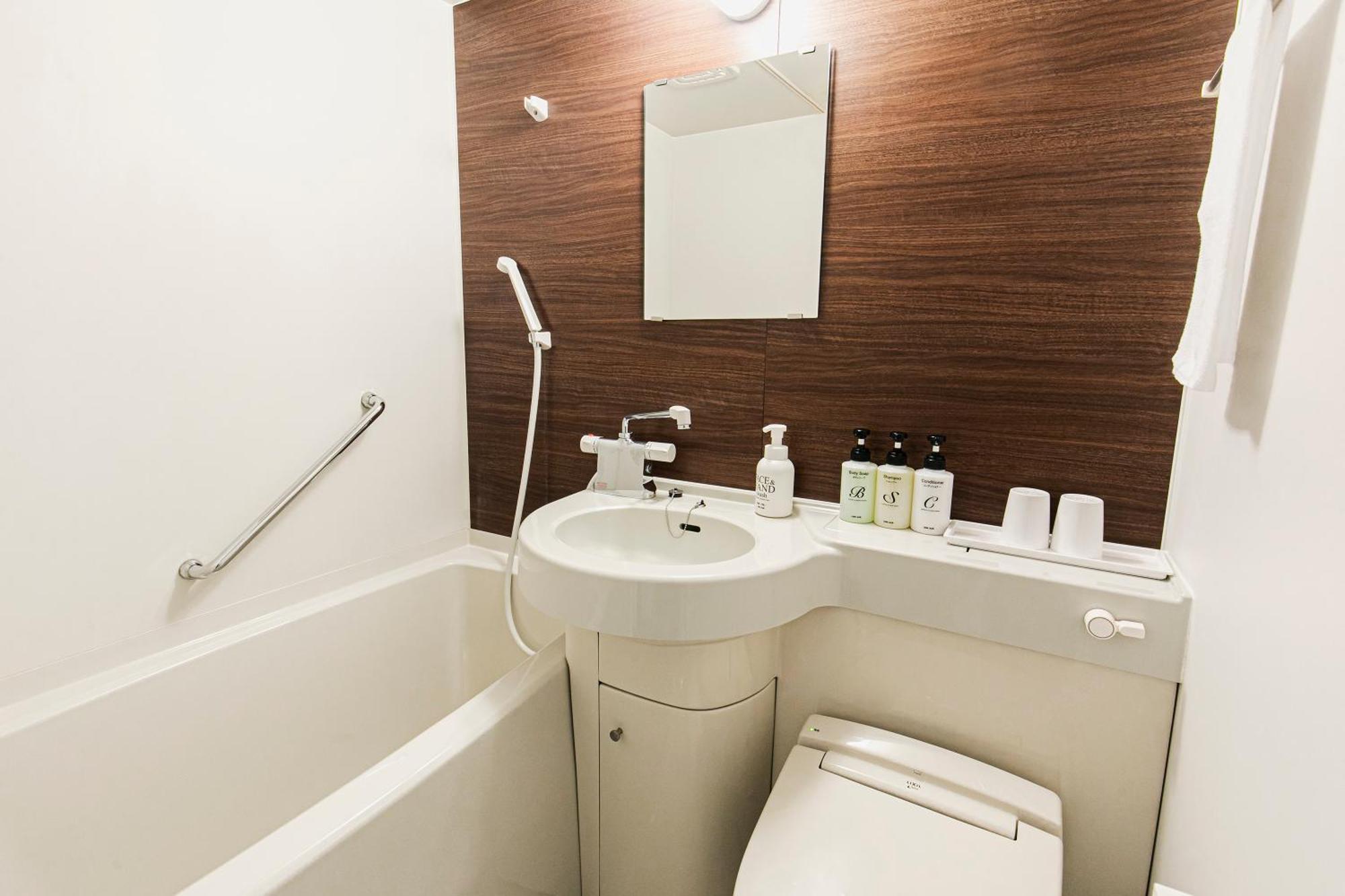 Double Room with Bathroom - Non-Smoking