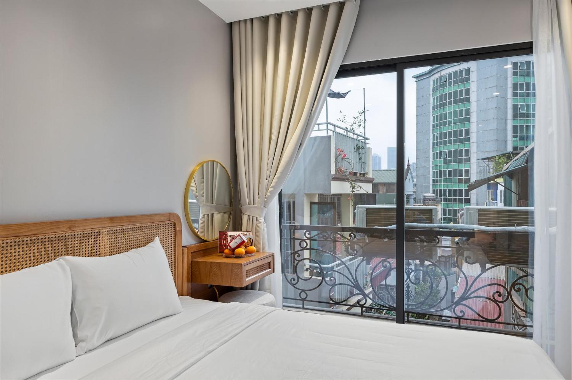 Deluxe Double Room with Balcony