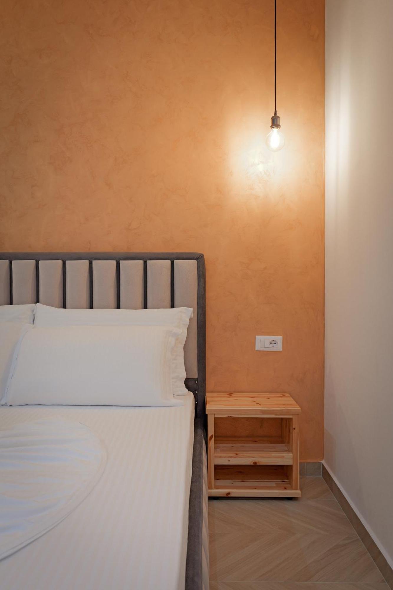 Deluxe Double Room with Balcony and Sea View